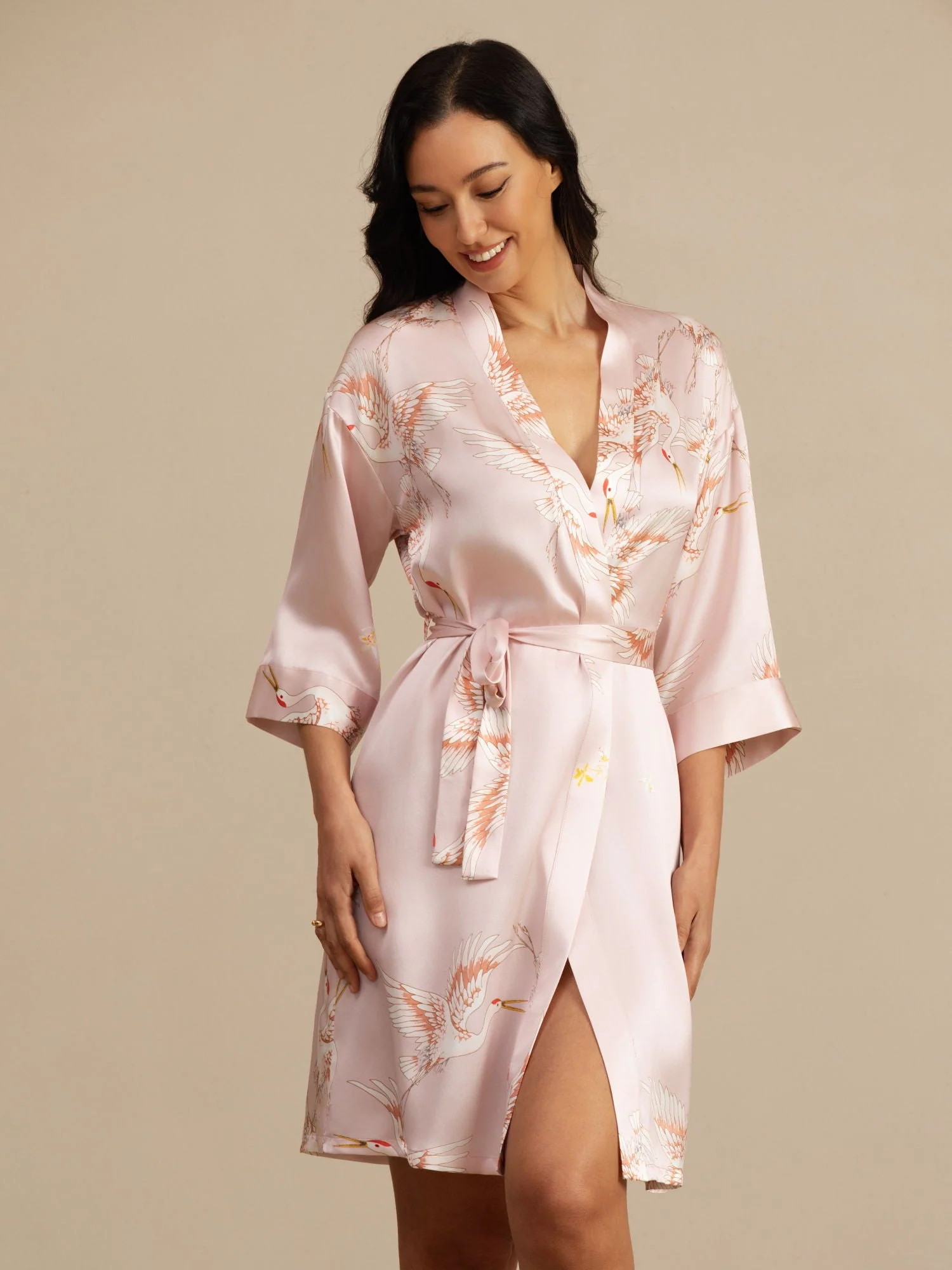 19Momme Pure Silk Kranich-Druck Gürtelte Wickel Kimono-Robe für Frauen - Image 9