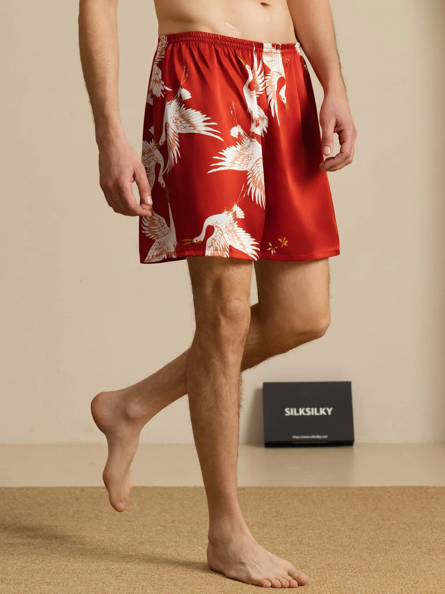 19Momme Reine Seide Herren Kranich Druck Elastischer Taillen Schlaf Shorts - Image 17