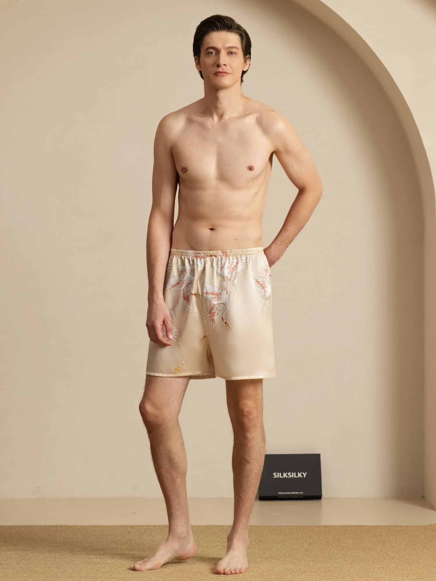 19Momme Reine Seide Herren Kranich Druck Elastischer Taillen Schlaf Shorts - Image 26