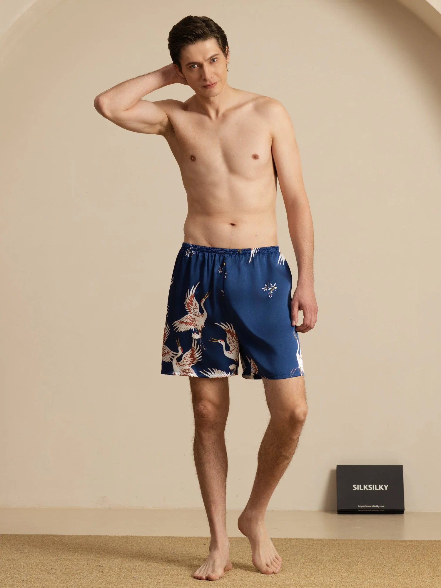 19Momme Reine Seide Herren Kranich Druck Elastischer Taillen Schlaf Shorts - Image 6