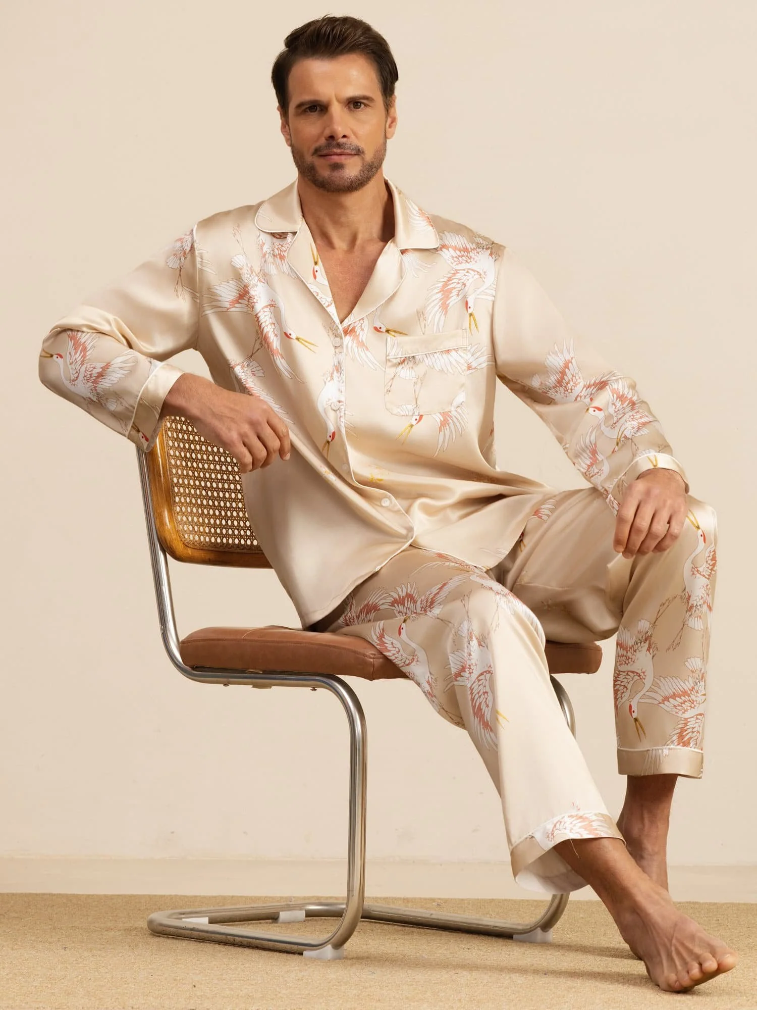 19Momme Reiner Seiden Herren Kranichdruck Langarm Notch Kragen Pyjama Set - Image 25