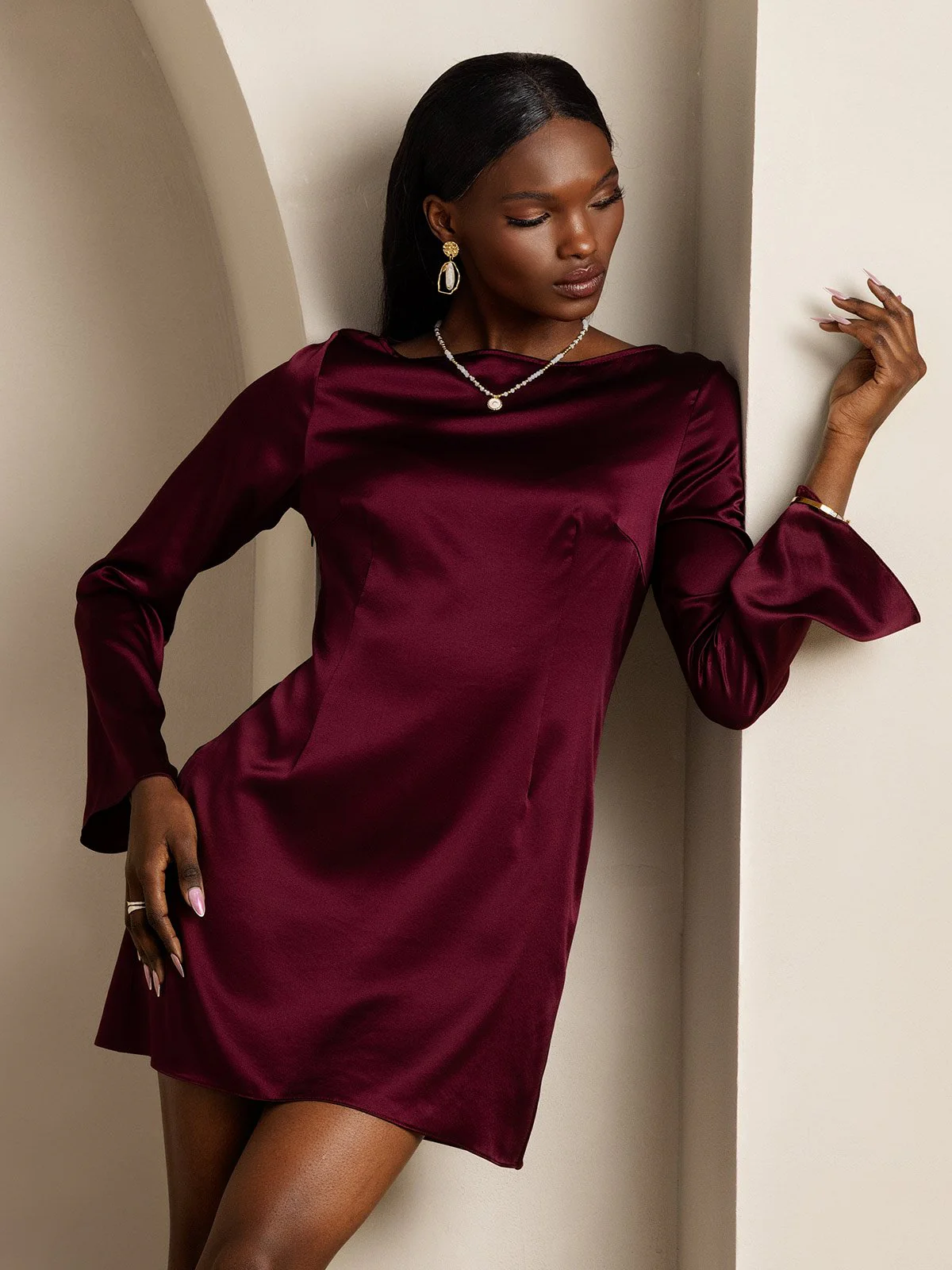 19Momme Seiden Elegantes Langarmkleid