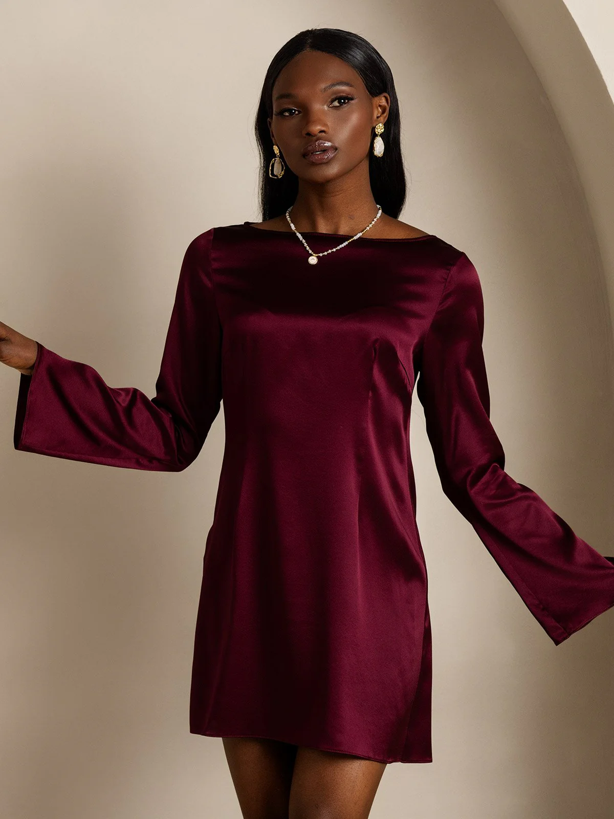 19Momme Seiden Elegantes Langarmkleid - Image 4