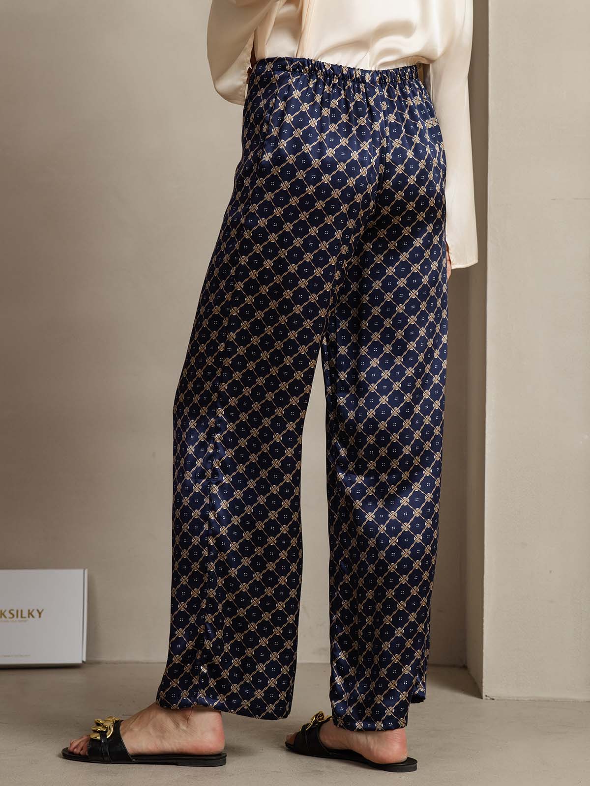 19Momme Seide Marineblau Chain Print Weit Bein Damenhose Mit Seitentaschen Design - Image 2