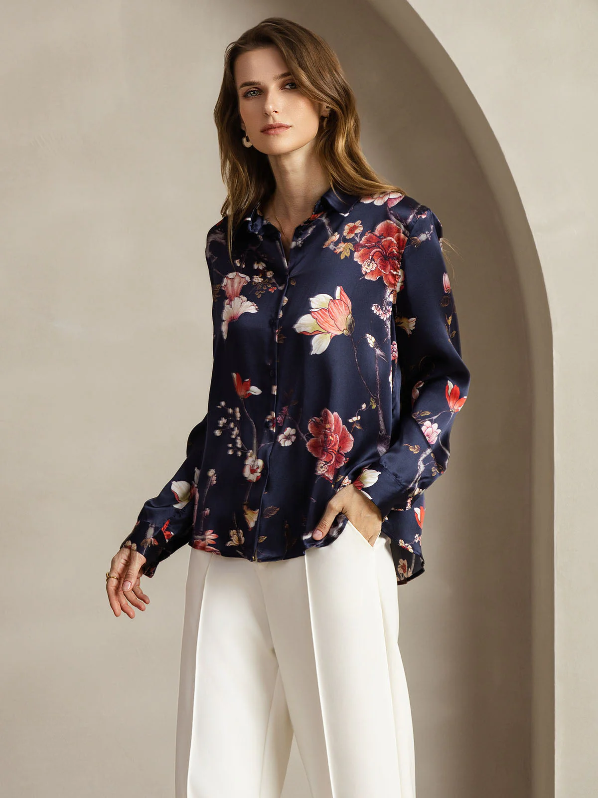 19Momme Seide Marine Blumenprint Langarm Reverskragen Damenbluse - Image 4