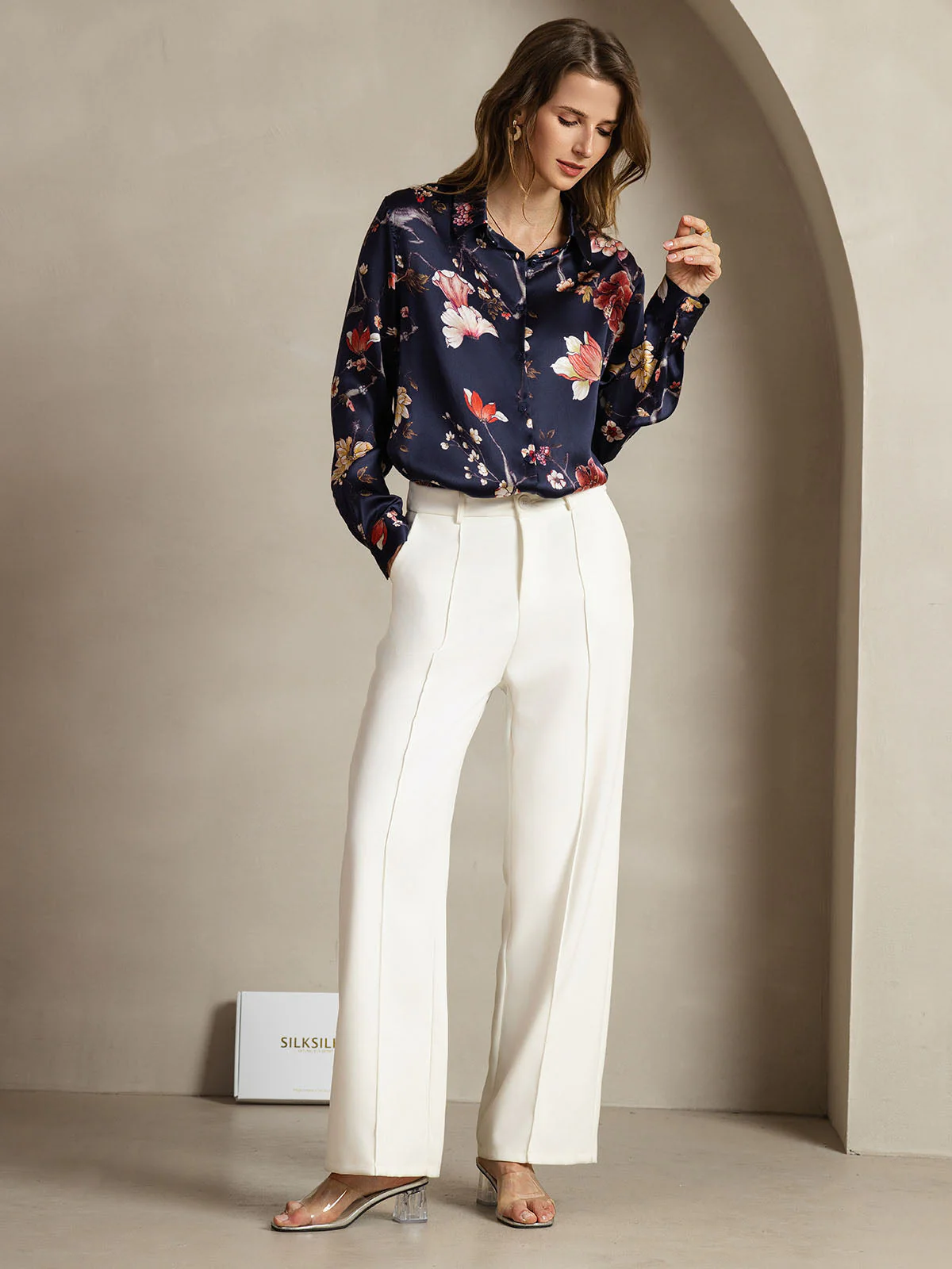 19Momme Seide Marine Blumenprint Langarm Reverskragen Damenbluse - Image 6