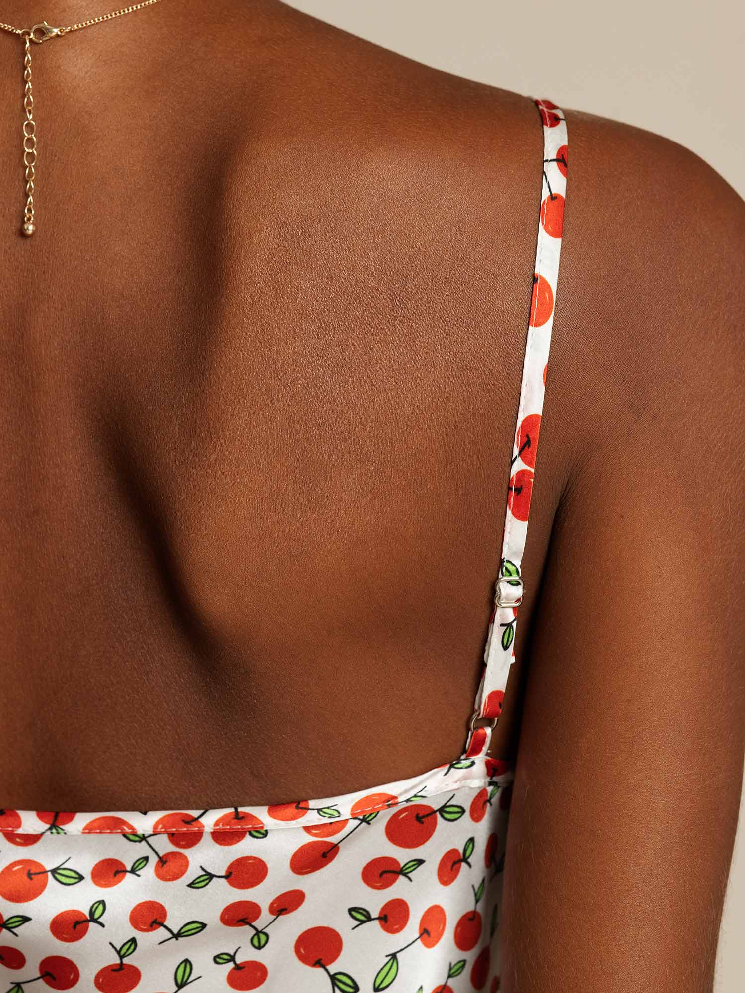 Seiden-Spaghetti-Träger Kirschen-Print Kurzkleid - Image 4
