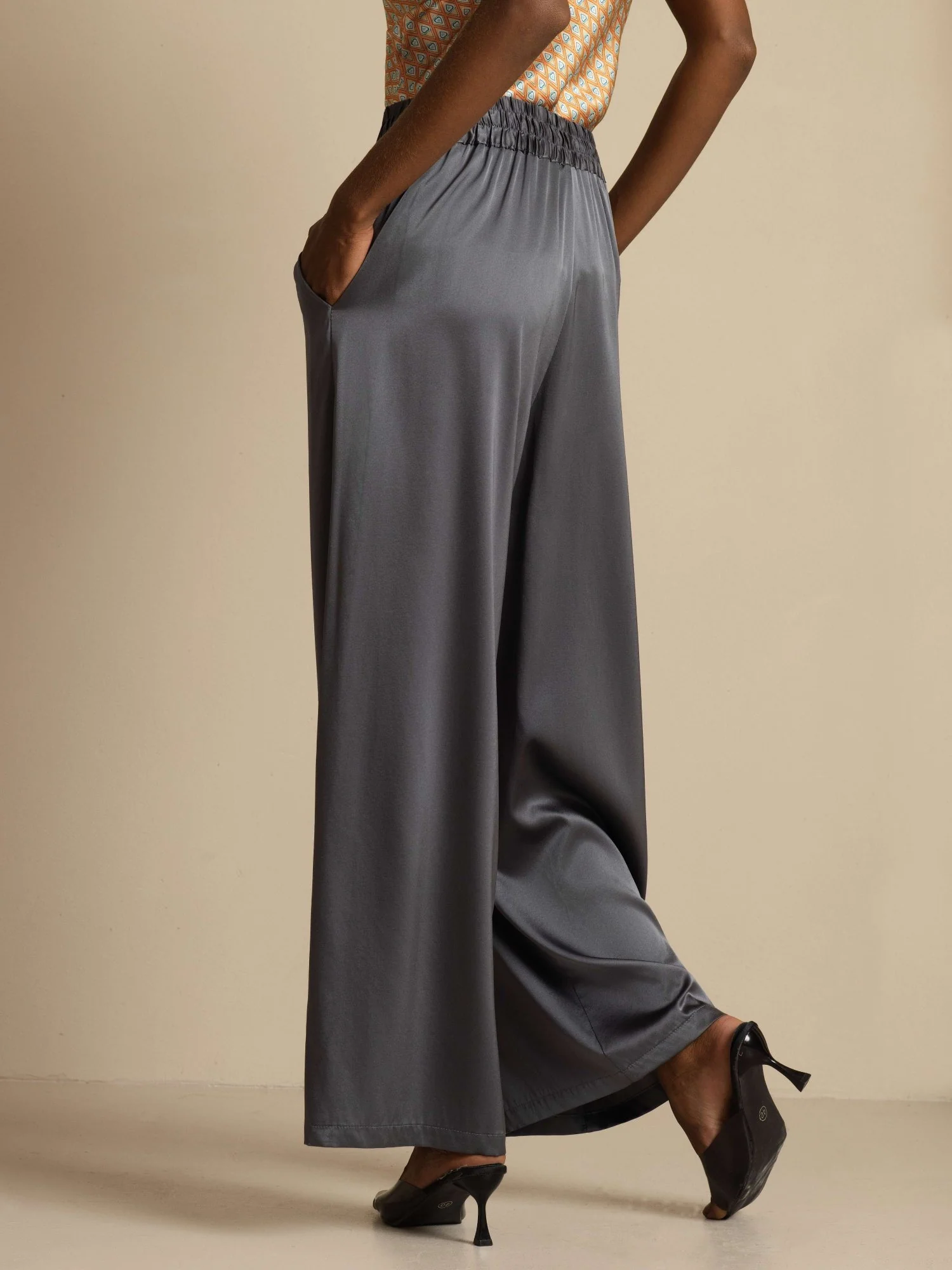19Momme Seide Damen High-Waist Weite Bein Hose mit Shirred Kordelzug Taille - Image 2