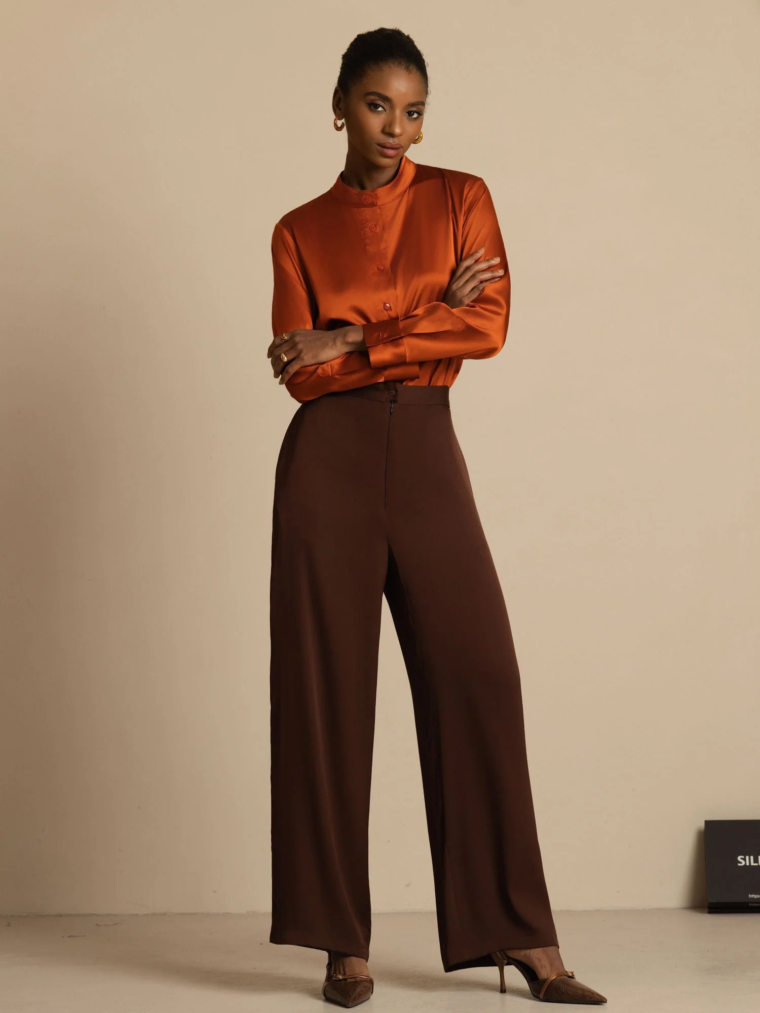 19Momme Seide Damen Standkragen High-Low Bluse Mit Knopfdetails - Image 16