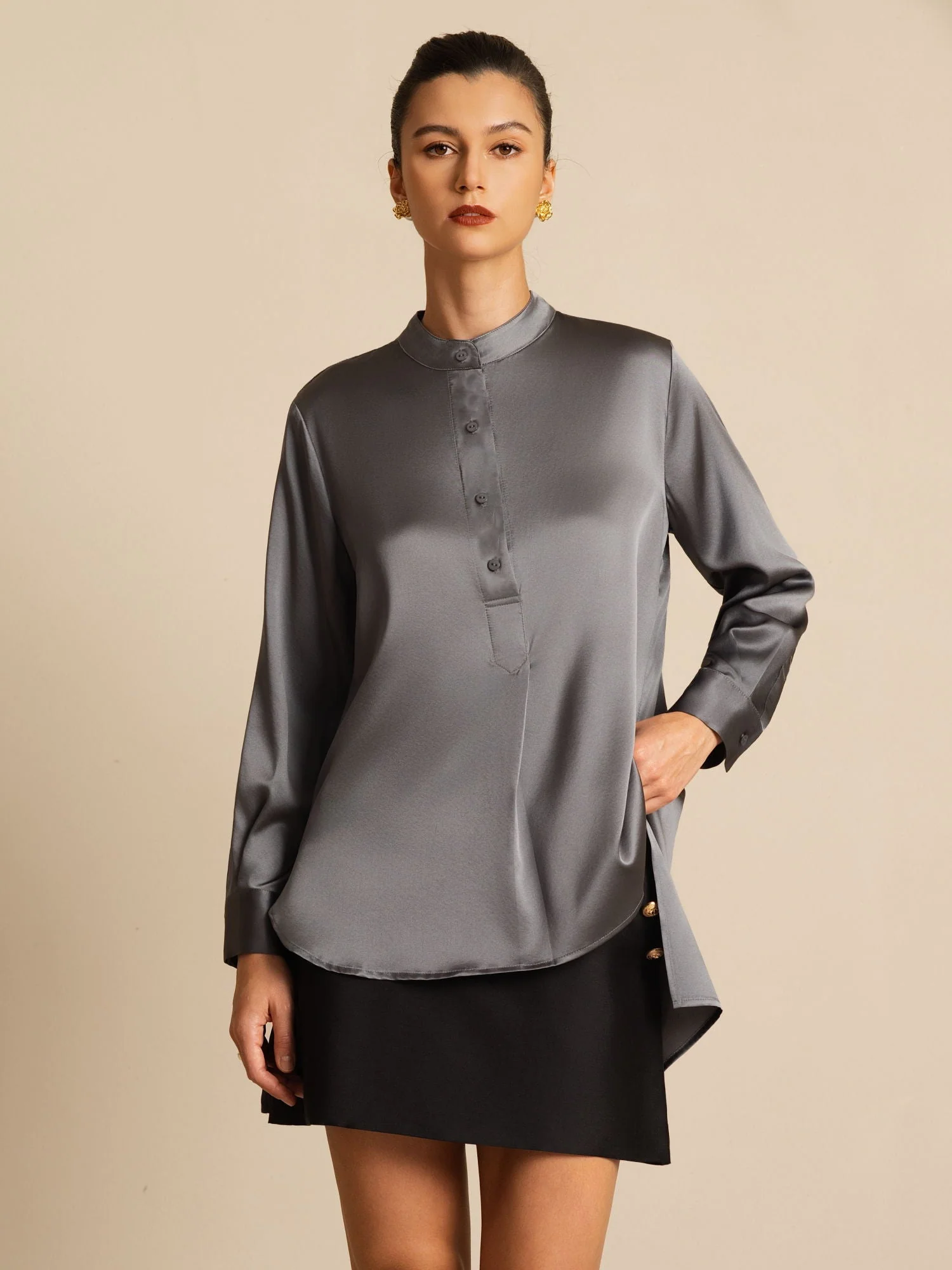 19Momme Seide Damen Standkragen High-Low Bluse Mit Knopfdetails - Image 23