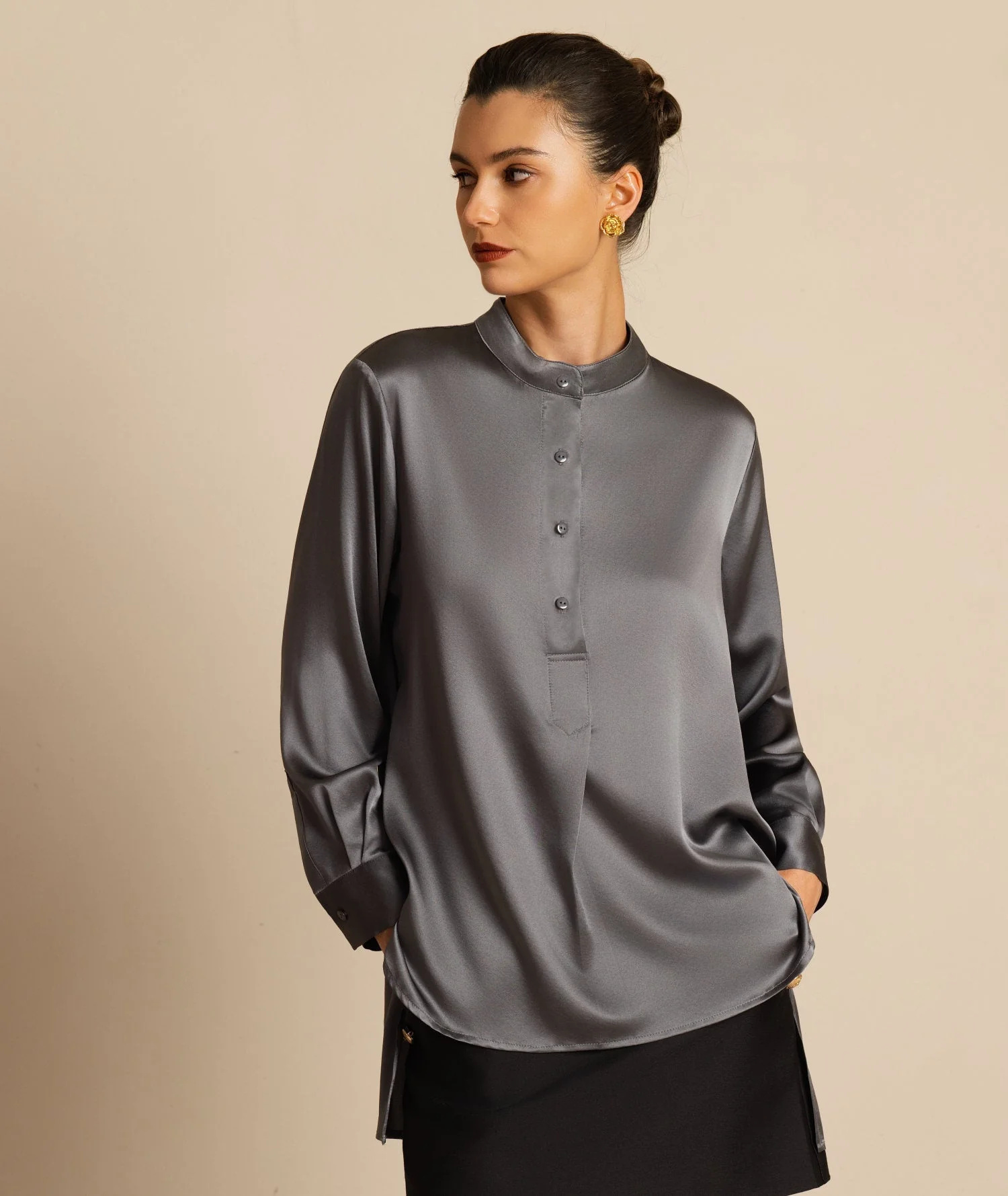 19Momme Seide Damen Standkragen High-Low Bluse Mit Knopfdetails - Image 25