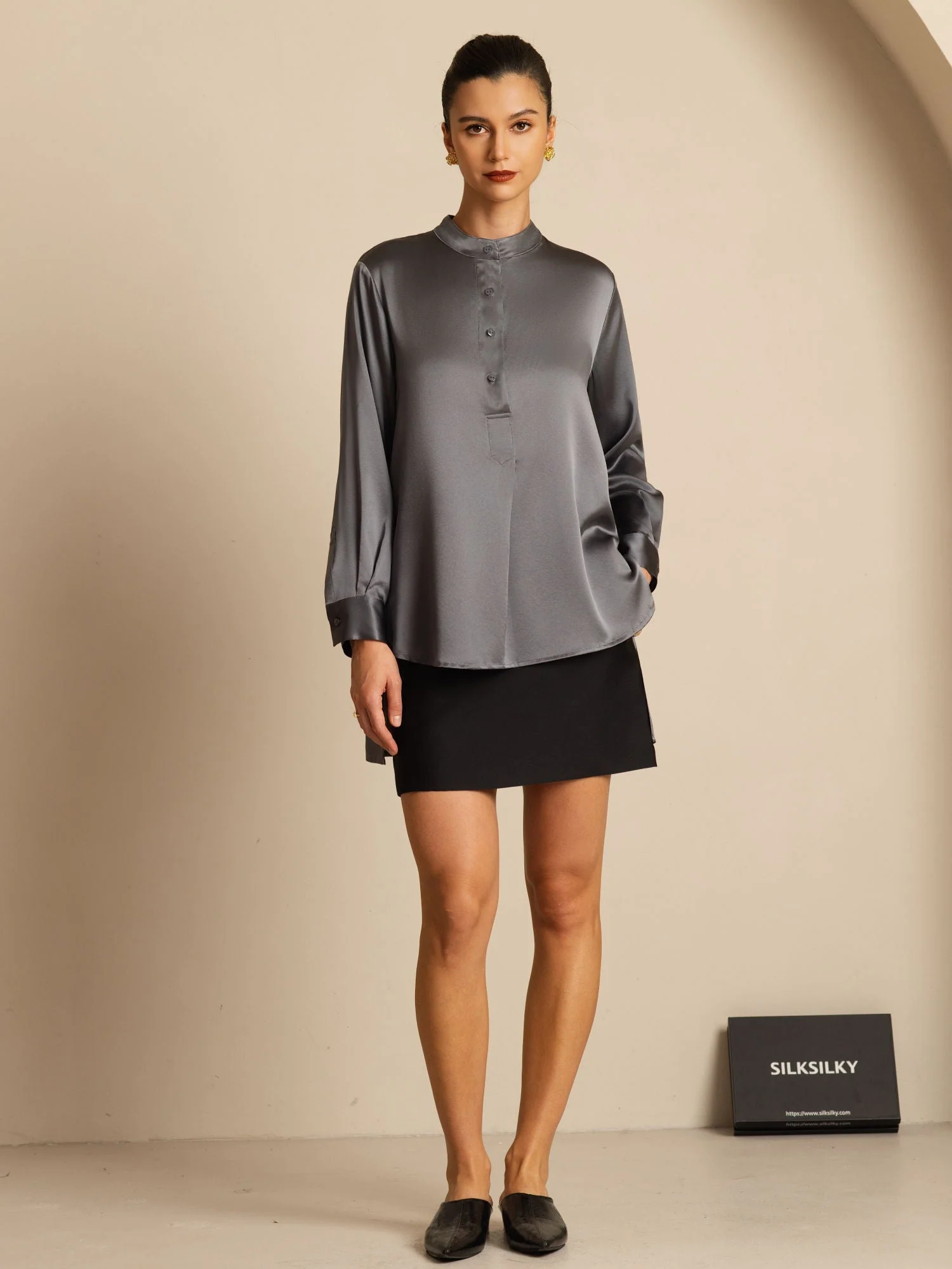 19Momme Seide Damen Standkragen High-Low Bluse Mit Knopfdetails - Image 31