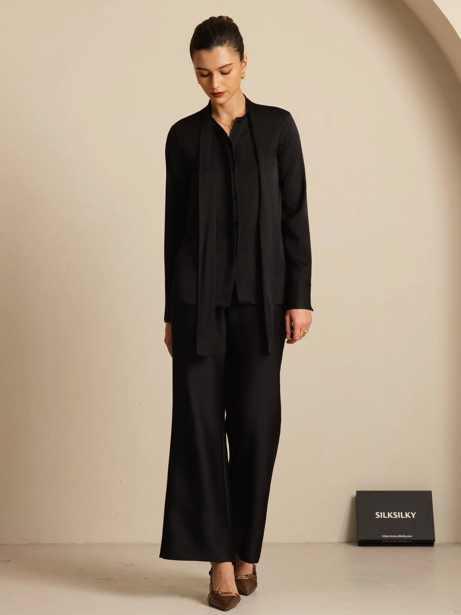19Momme Seiden Damen Tie Neck Langarm Bluse - Image 9