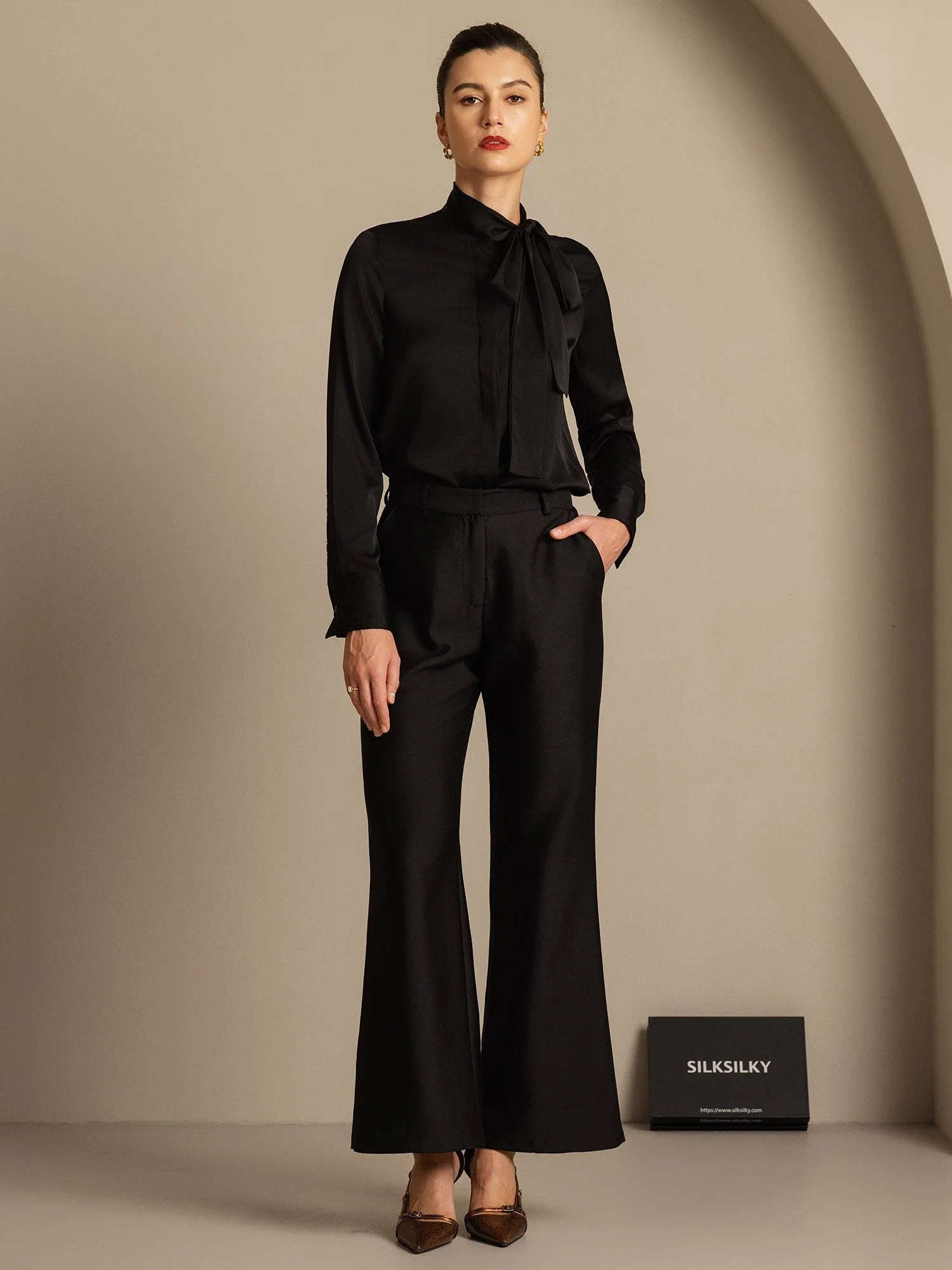 Clearance - 32Momme Seiden-Woll-Mischung Hohe Taille Mikro-Horn Weite Beinform Damenhose mit Seitentaschen Design - Image 7