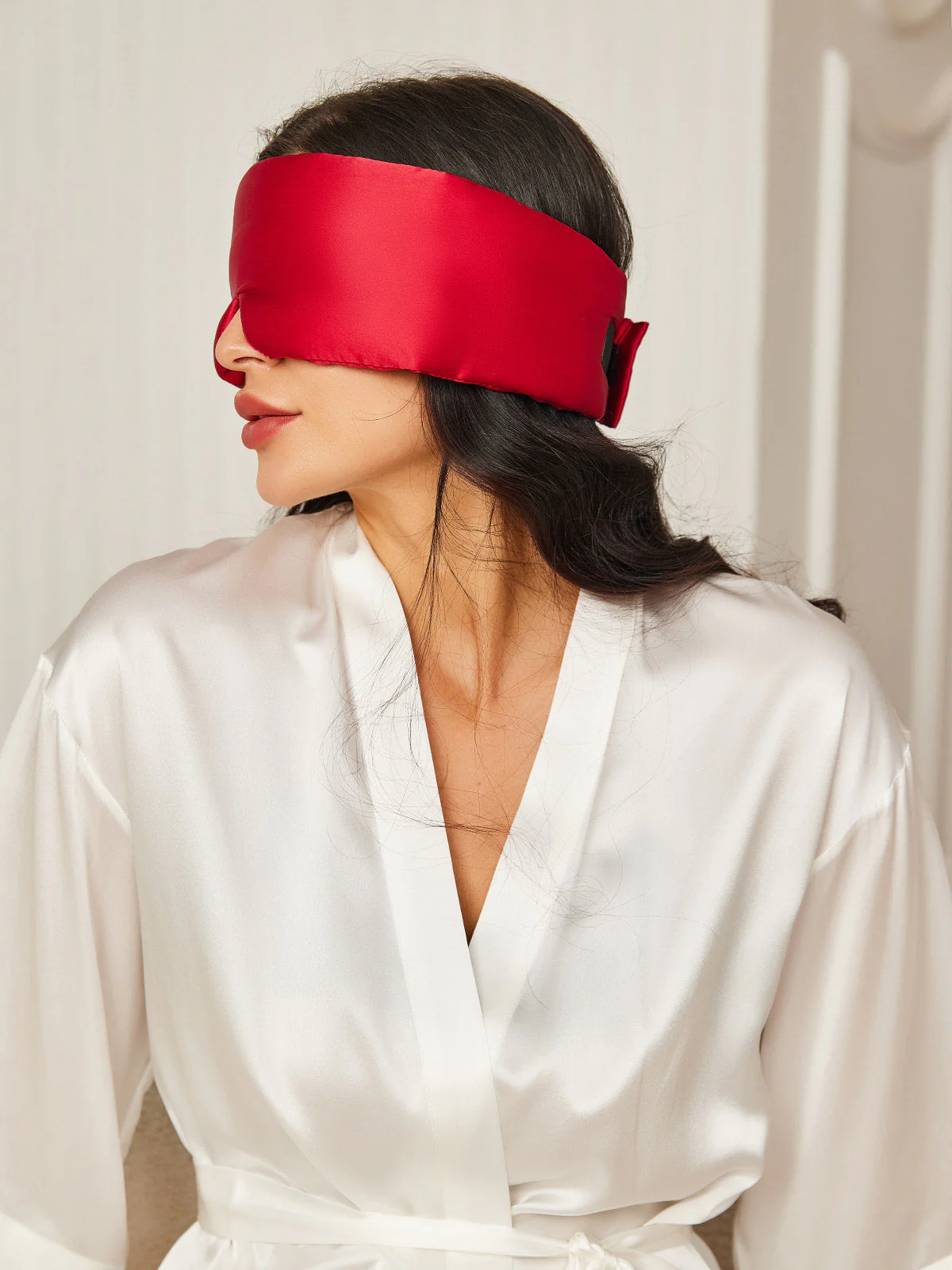 Verstellbare Seiden-Schlafmaske mit Klettverschluss und Rundum-Design - Image 37