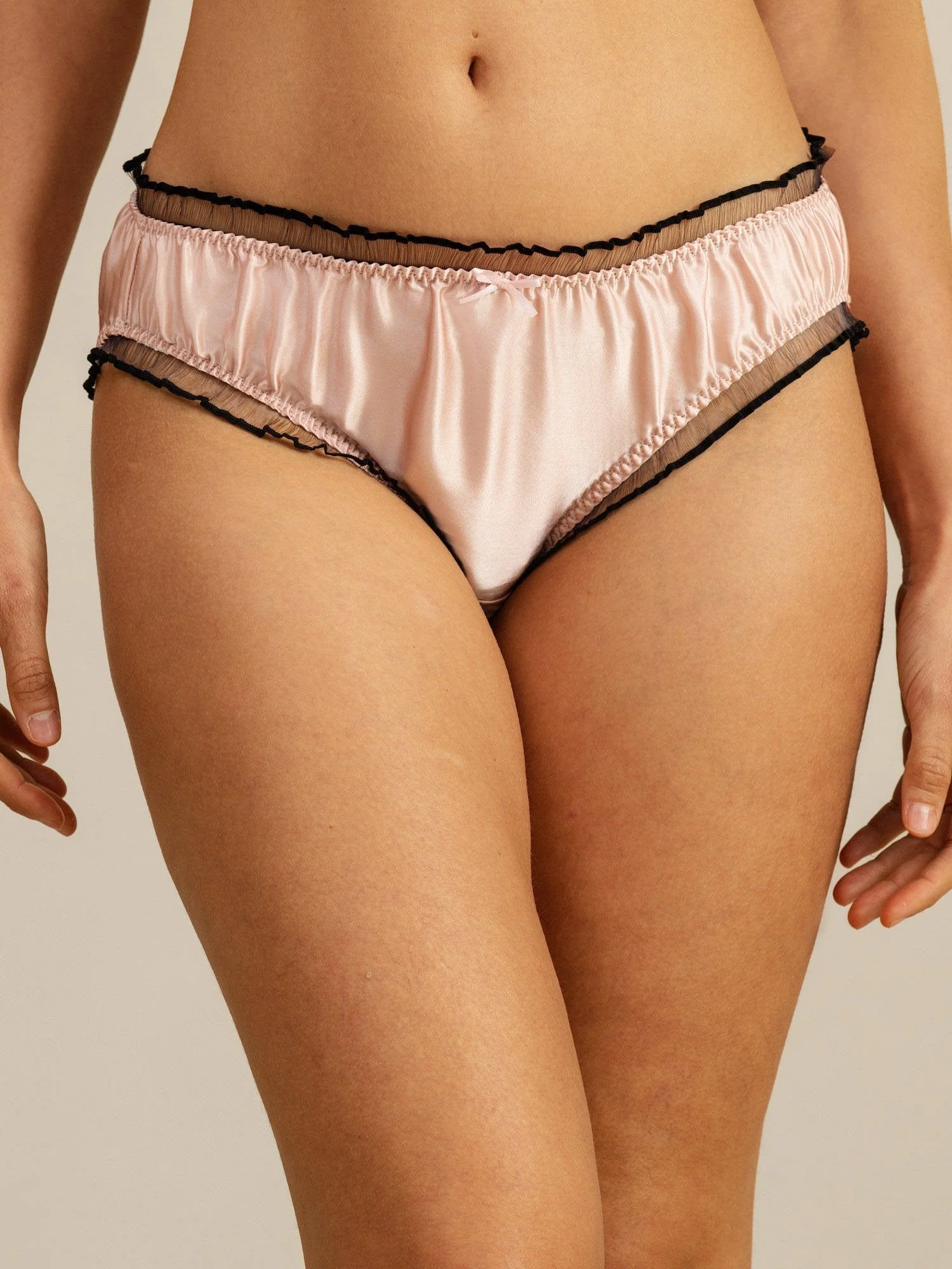Reine Seide Komfort Slip Mit Rüschen Und Transparentem Besatz - Image 18