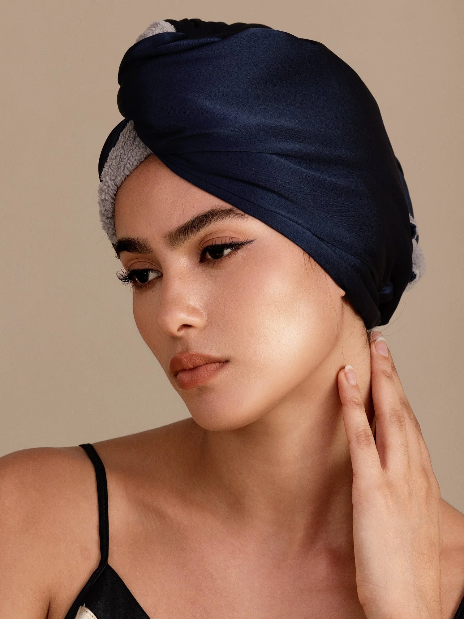 100% Maulbeerseide Doppelseitiges Haarturban-Handtuch – Schnelltrocknend, Anti-Frizz & Sanft zum Haar - Image 8