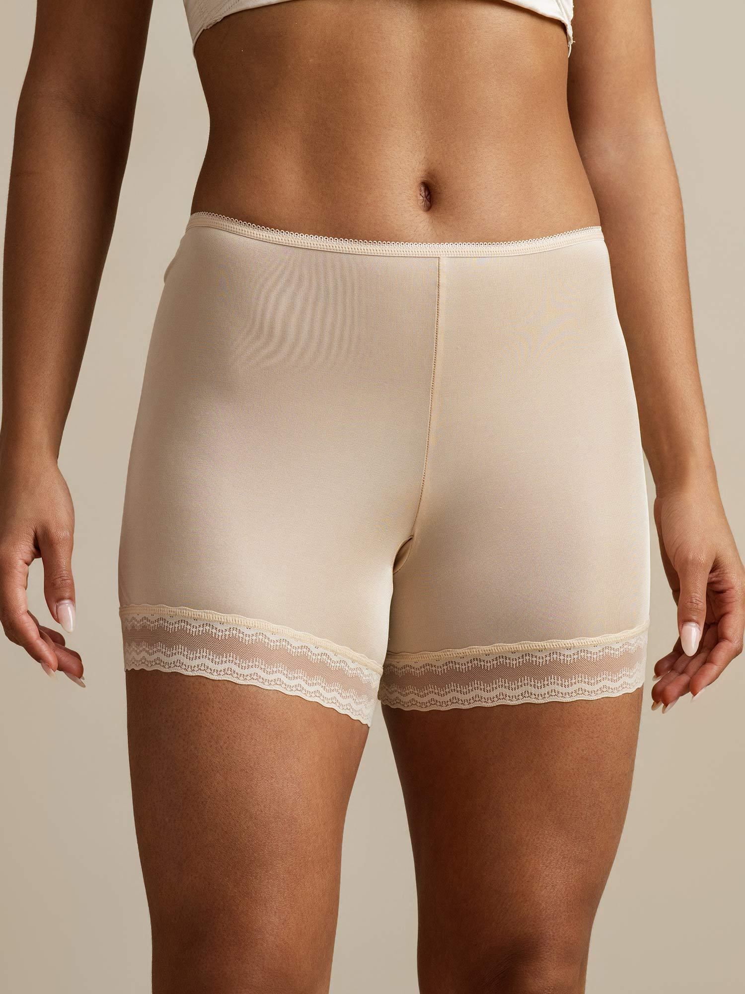 Reine Seide Spitzenbesatz Anti-Scheuer Shorts - Image 14
