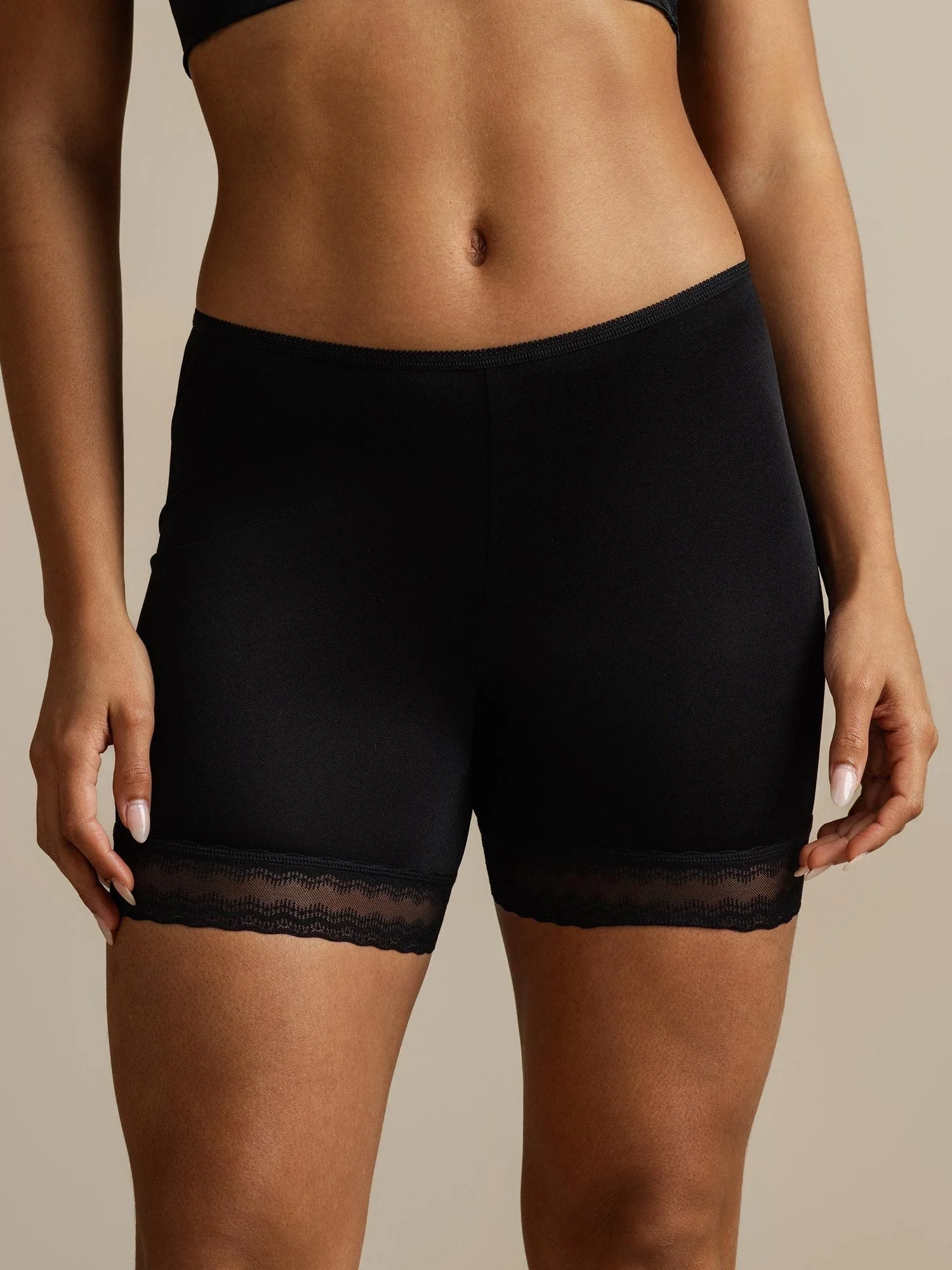 Reine Seide Spitzenbesatz Anti-Scheuer Shorts - Image 7