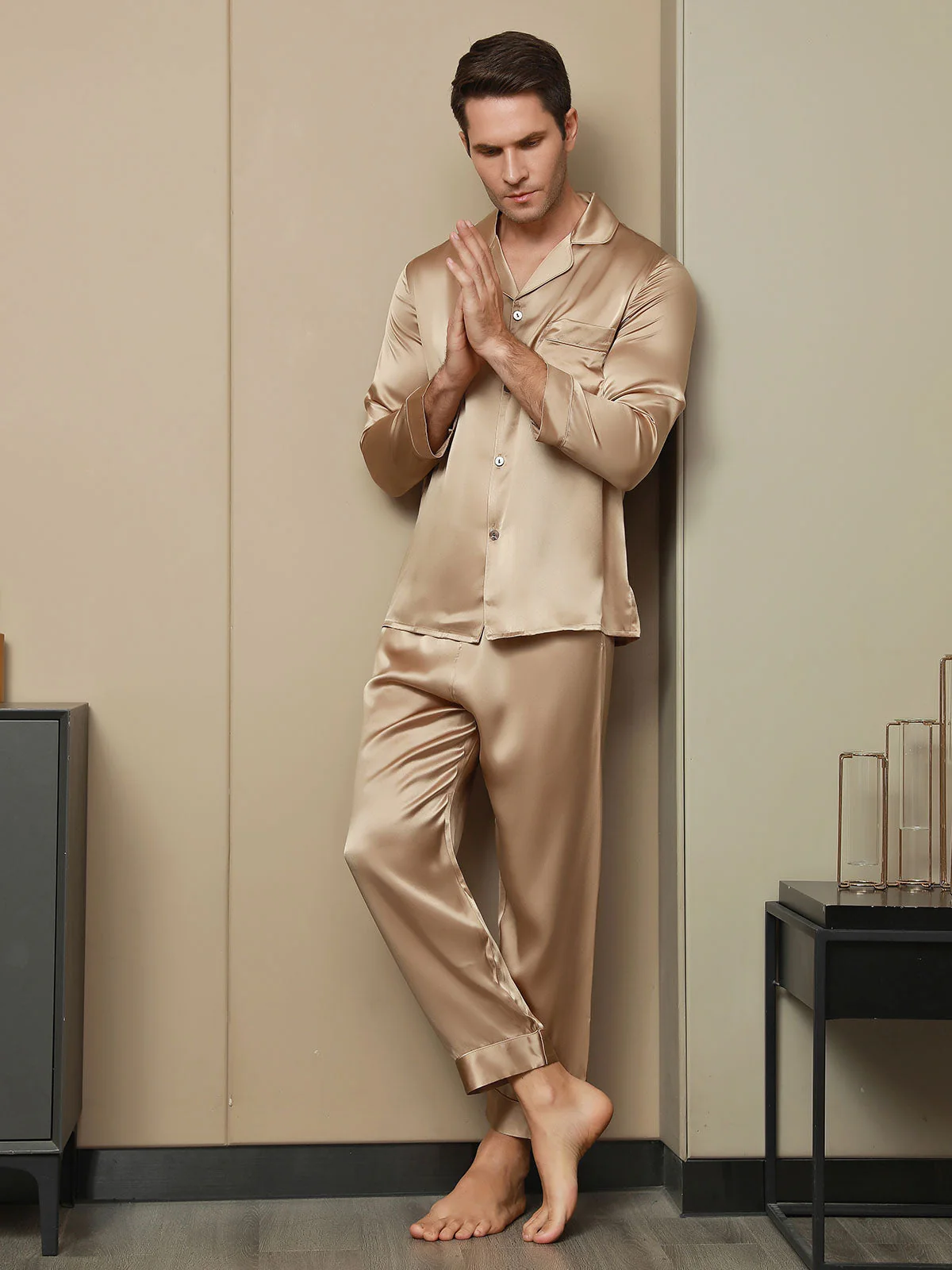Herrenpyjamas Set Aus Reiner Seide Mit Langarm Und Reverskragen - Image 10