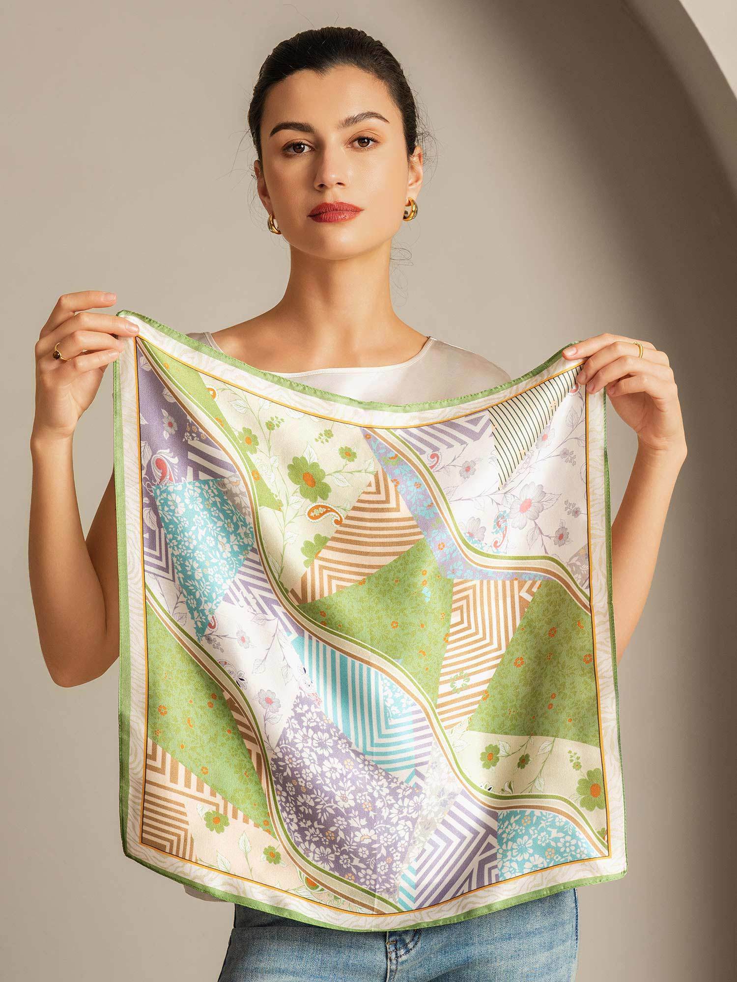 Pure Silk Pattern Stitching Square Scarf - Größe 53x53cm - Image 4