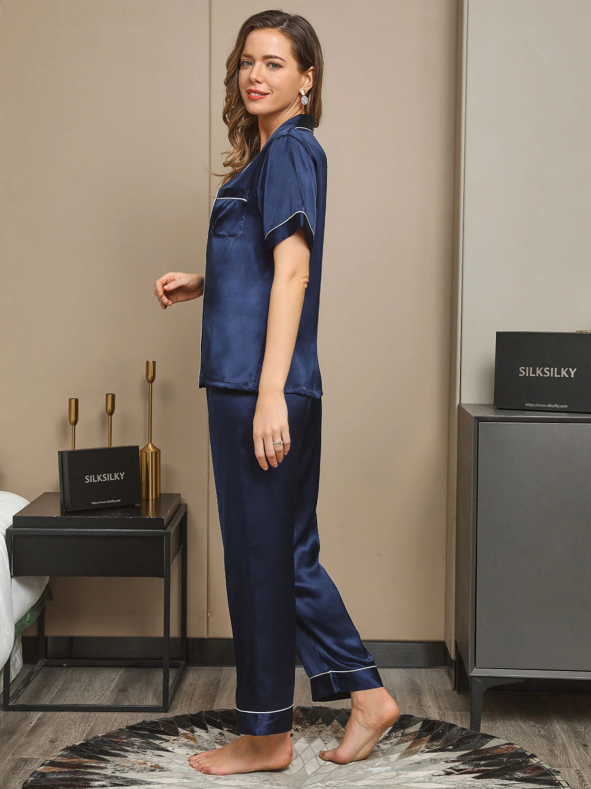 Pyjama-Set mit Paspelbesatz aus reiner Seide 2-teilig - Image 9