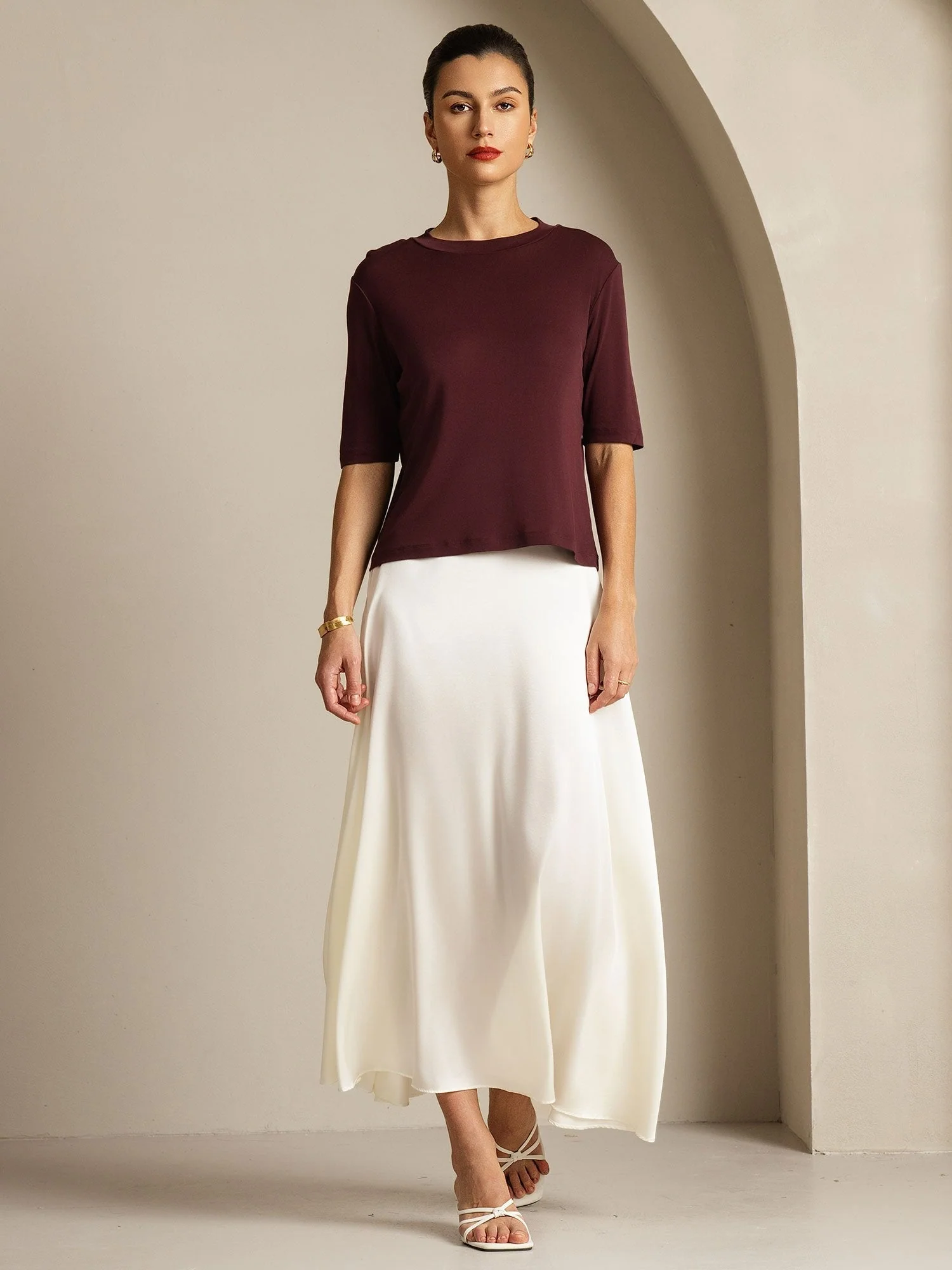 Damen T-Shirt Aus Reiner Seide Mit Halbarm Und Rundhalsausschnitt - Image 23
