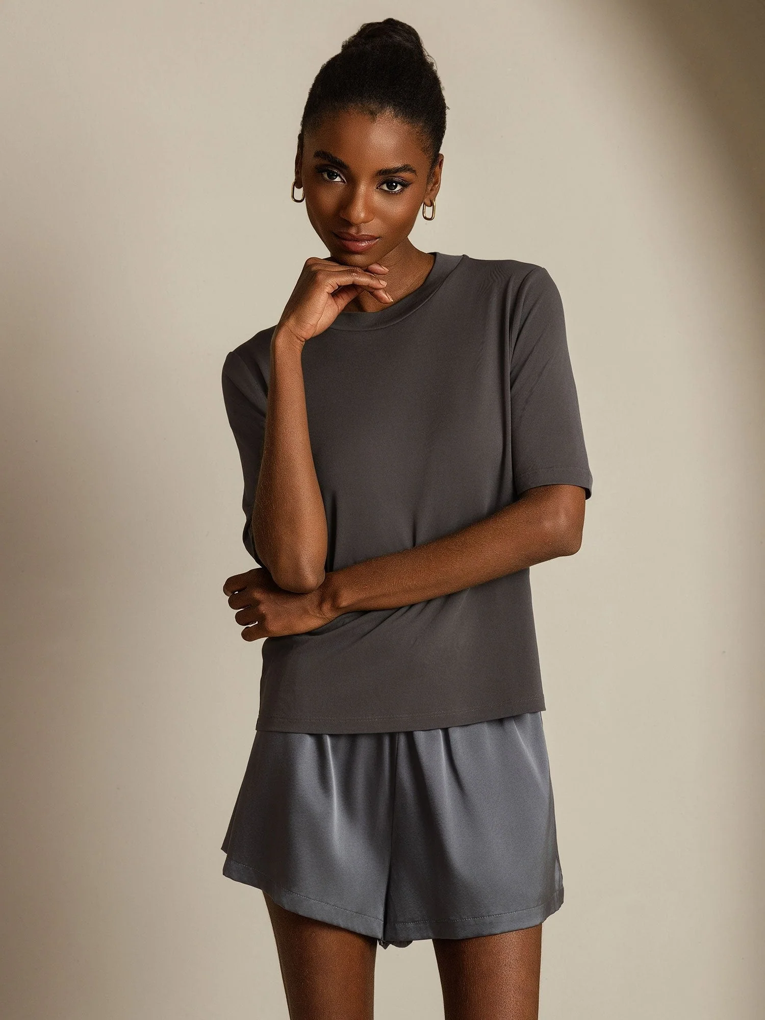 Damen T-Shirt Aus Reiner Seide Mit Halbarm Und Rundhalsausschnitt - Image 30