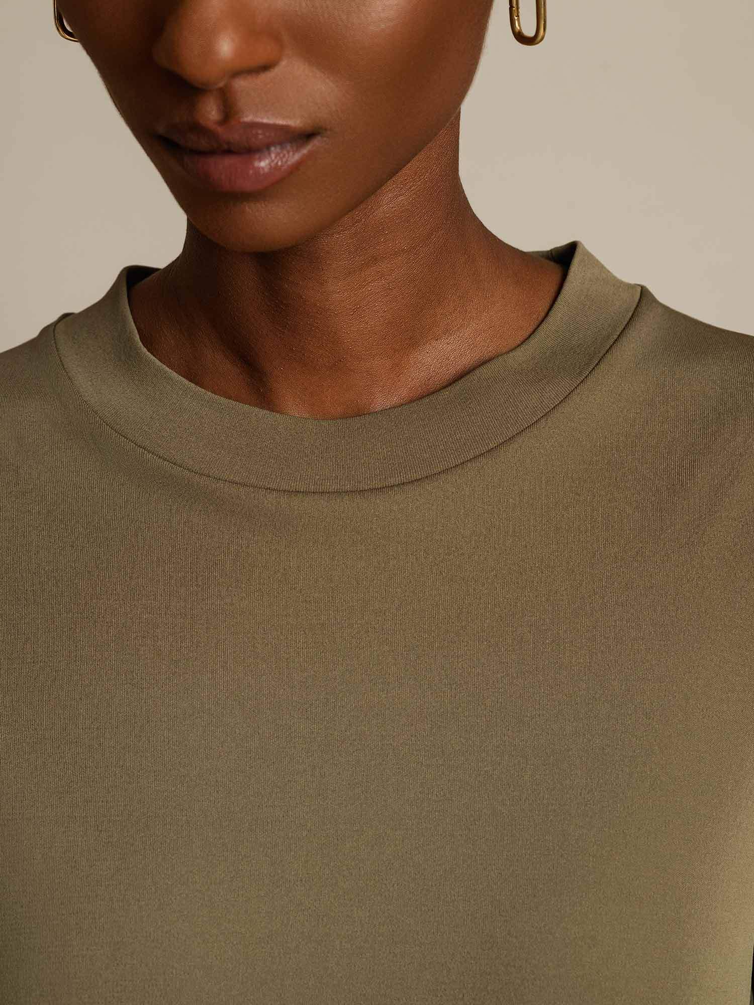 Damen T-Shirt Aus Reiner Seide Mit Halbarm Und Rundhalsausschnitt - Image 38