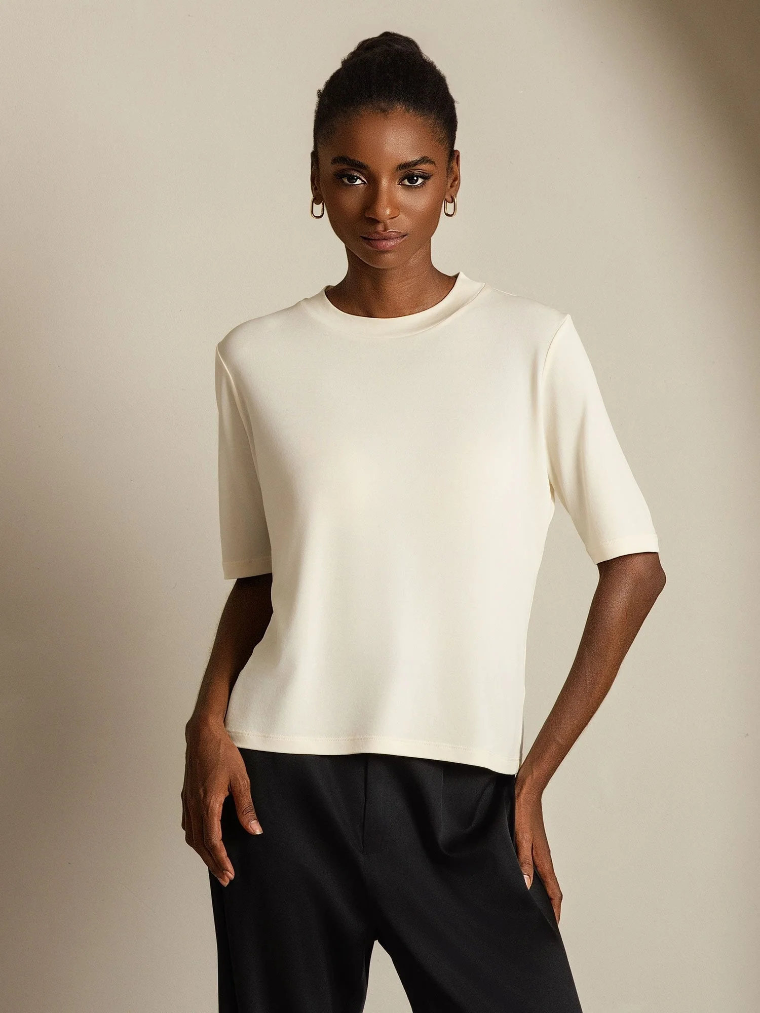 Damen T-Shirt Aus Reiner Seide Mit Halbarm Und Rundhalsausschnitt - Image 6