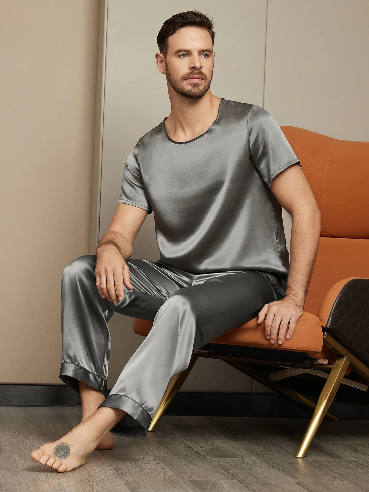 Herrenpyjamas Set Aus Reiner Seide Mit Kurzarm Rundhals Und Hose - Image 14