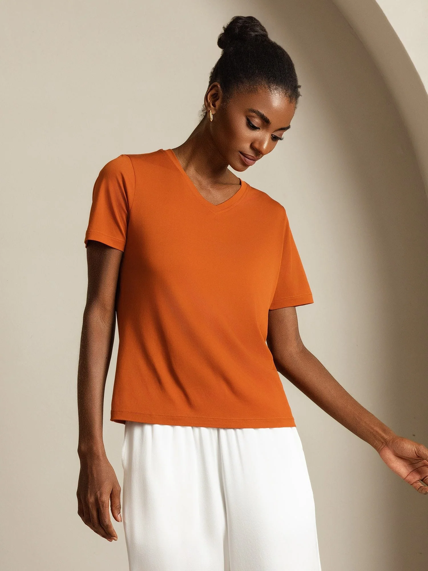 Pure Silk V-Ausschnitt Kurzarm Snag-Resistant Damen T-Shirt - Image 3