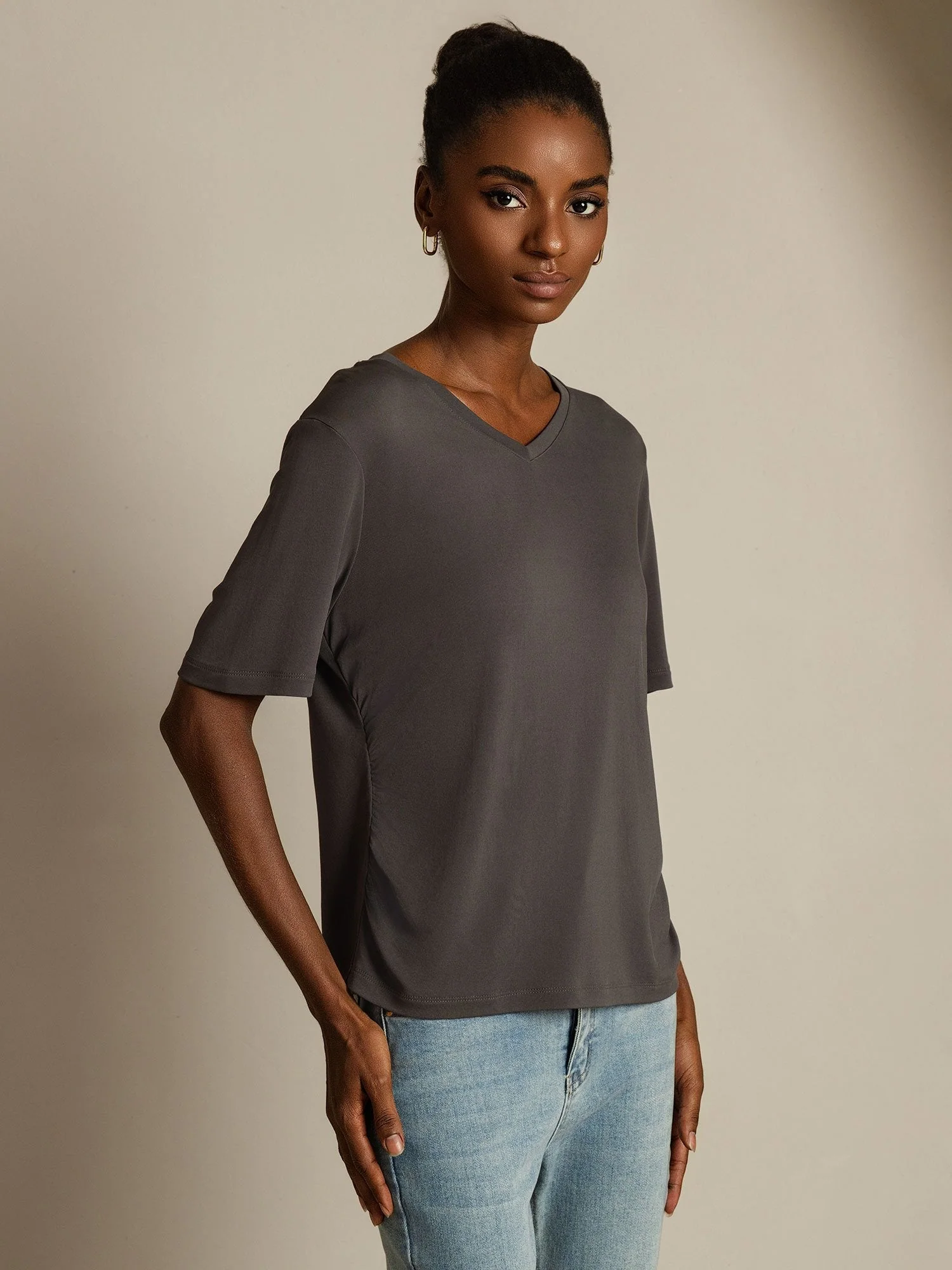 Pure Seide V-Ausschnitt Damen T-Shirt - Image 9