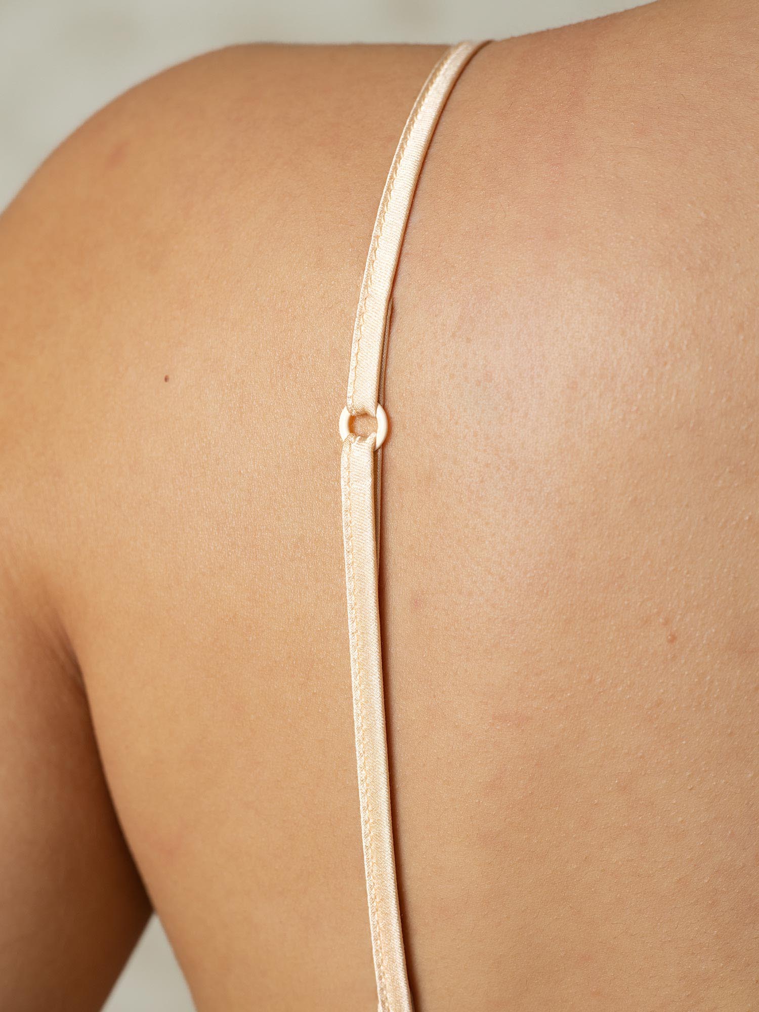 Seidenjersey Drahtloser Sexy BH (Höschen nicht enthalten) - Image 16