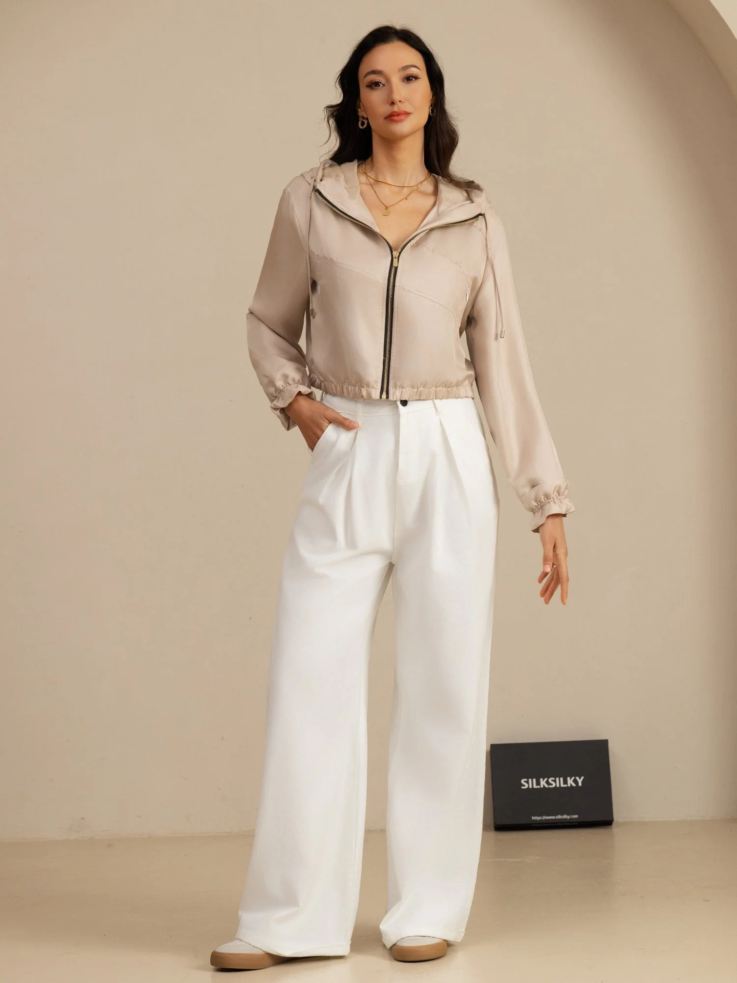 Reine Seide Damen Kurze Kapuzenjacke Mit Taschen - Image 24