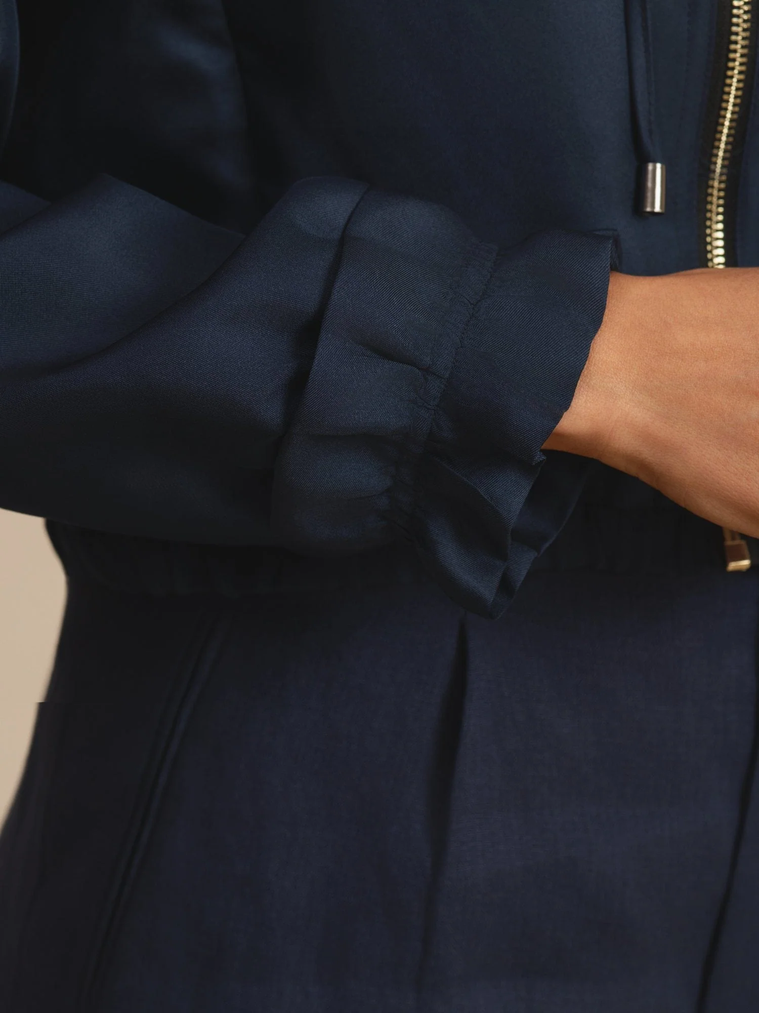 Reine Seide Damen Kurze Kapuzenjacke Mit Taschen - Image 7