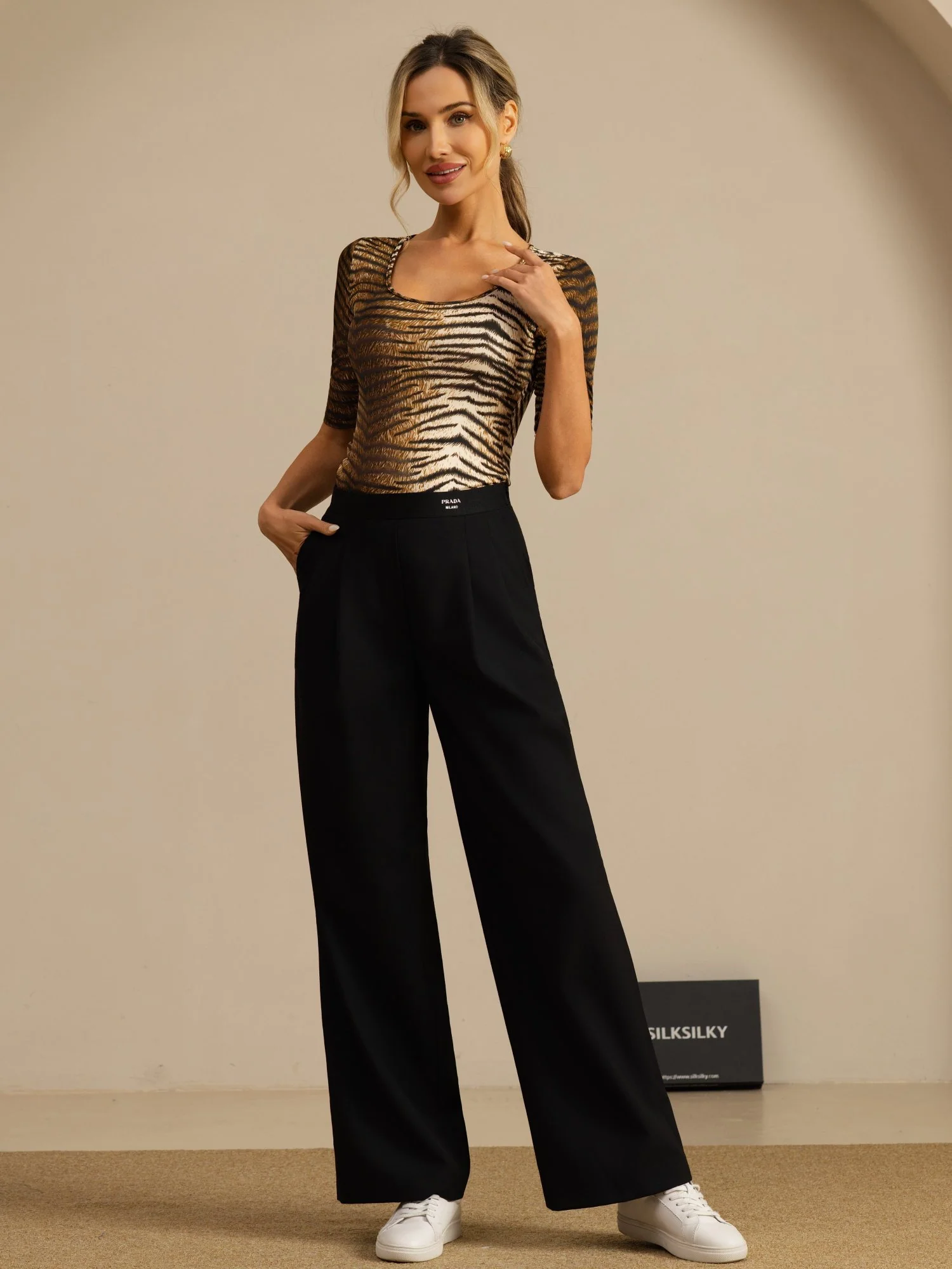 Reine Seide Damen Halbarm Rundhals Top Mit Wildtierdruck - Image 6