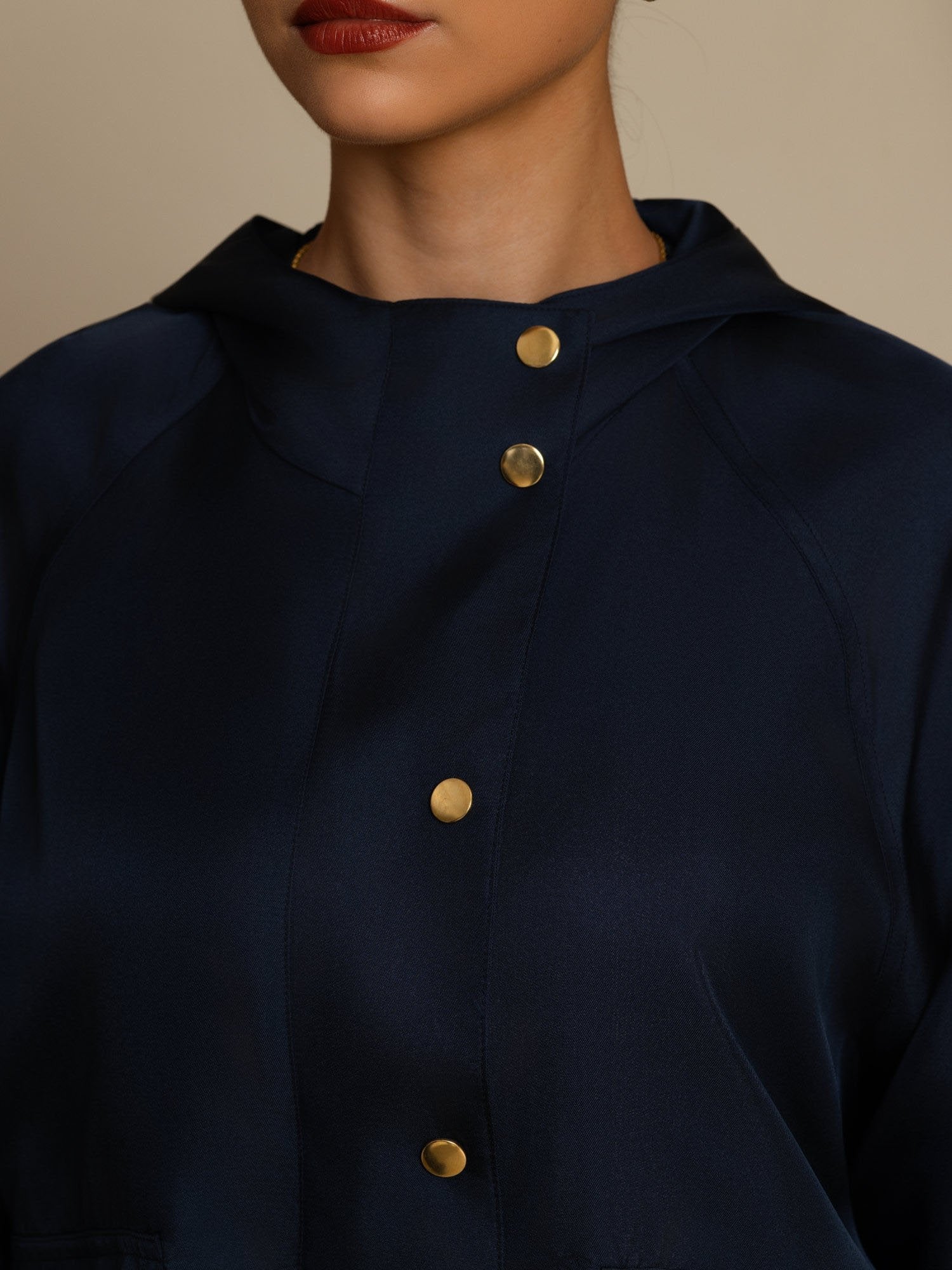 Reine Seide Damen Kapuzenjacke Mit Großen Klappentaschen - Image 20