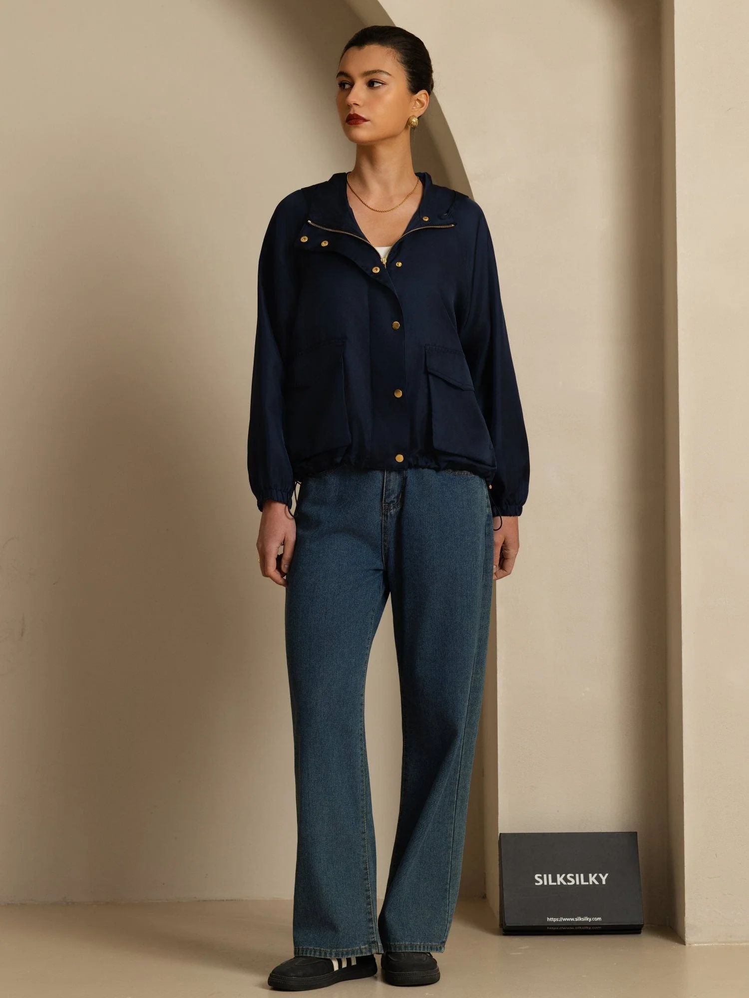 Reine Seide Damen Kapuzenjacke Mit Großen Klappentaschen - Image 21