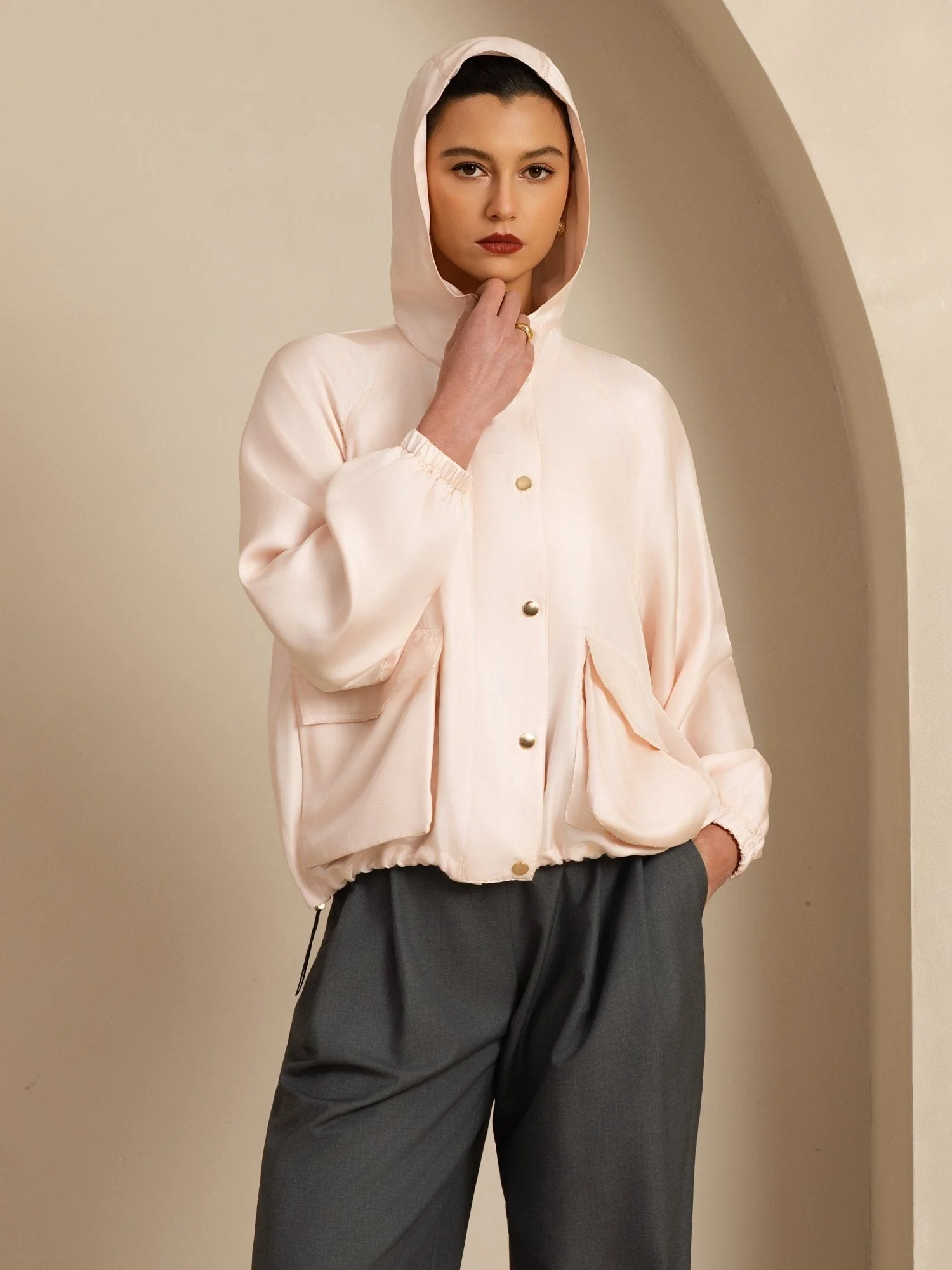 Reine Seide Damen Kapuzenjacke Mit Großen Klappentaschen - Image 27