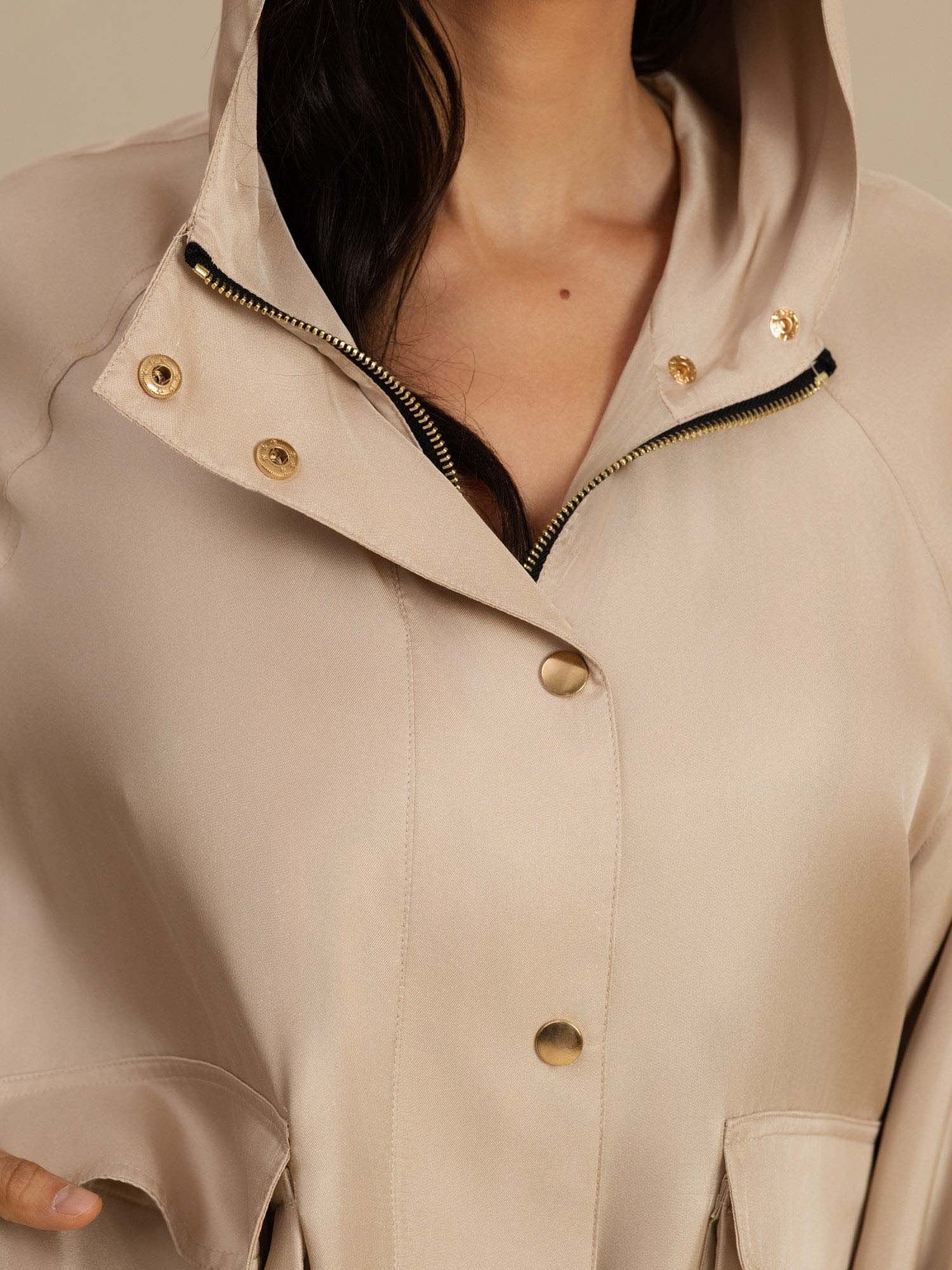 Reine Seide Damen Kapuzenjacke Mit Großen Klappentaschen - Image 7