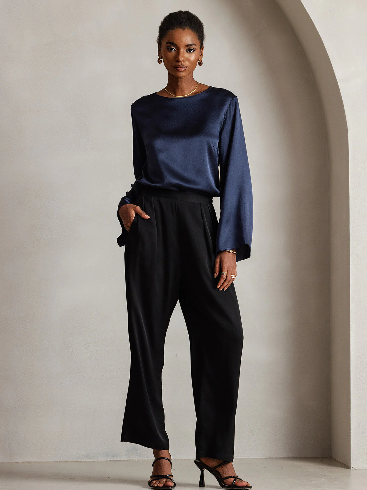 19Momme Seide Relaxed Langarm Bluse - Image 7
