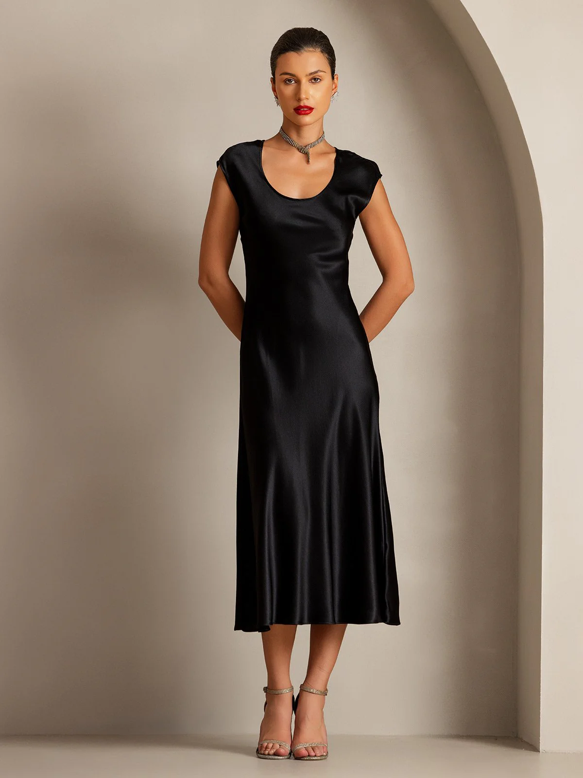 19Momme Seiden Lässiges Ärmelloses Kleid - Image 8
