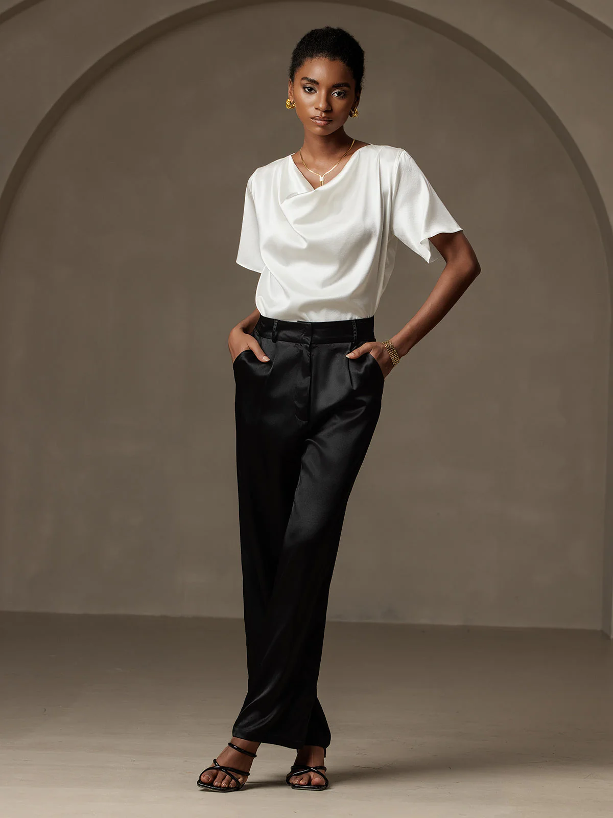 19Momme Seiden-Casual-Cowl-Neck-Kurzarm-T-Shirt - Image 6