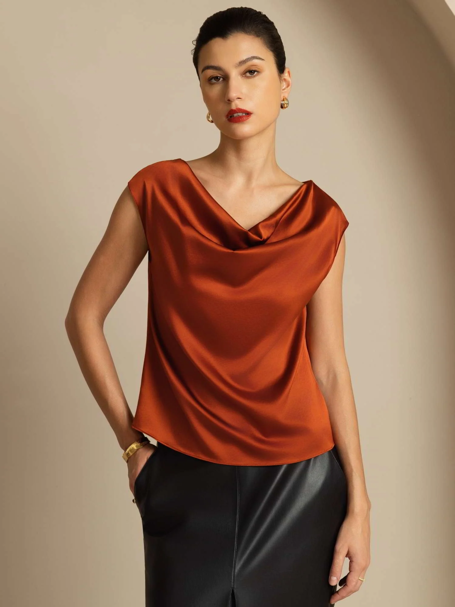 19Momme Seide Rollkragen Cap-Ärmel Bluse - Image 37