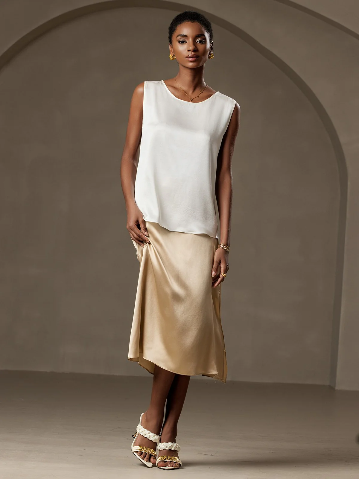 19Momme Seide Lounge Rundhals Tanktop - Image 10