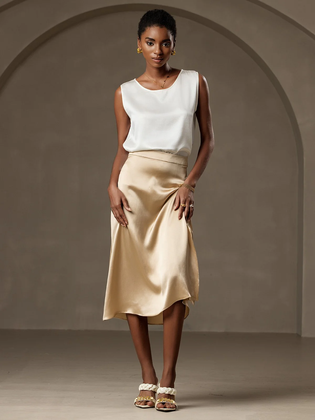 19Momme Seide Lounge Rundhals Tanktop - Image 11