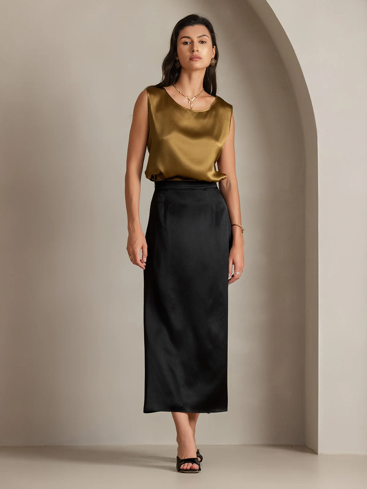 Clearance - 19Momme Seide Lounge Rundhals Tanktop - Image 7