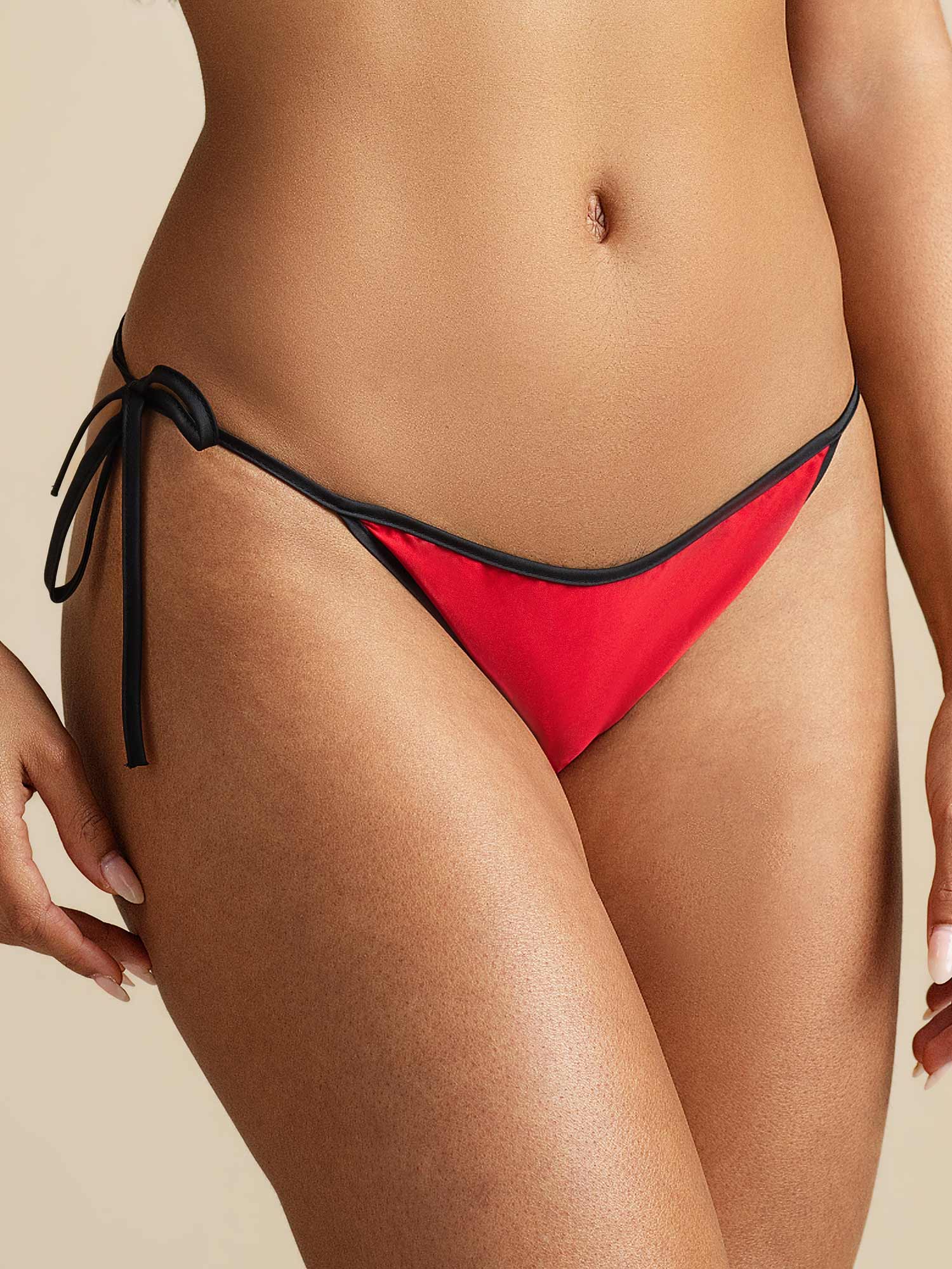 100% Maulbeerseide Verstellbarer Side-Tie String-Bikini-Slip - Image 22