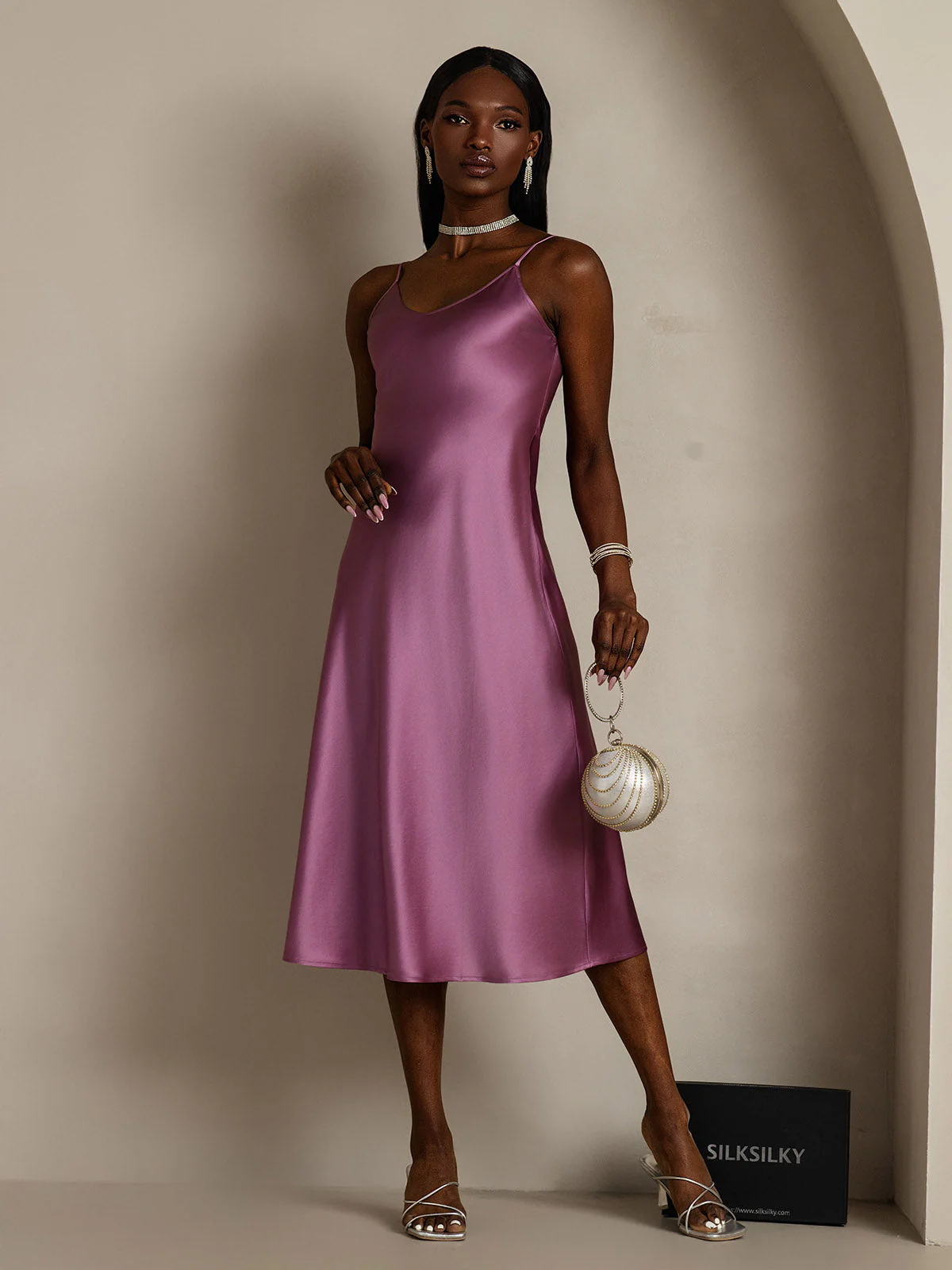 100% Maulbeerseide Midi-Kleid mit Spaghettiträgern Lang - Image 67